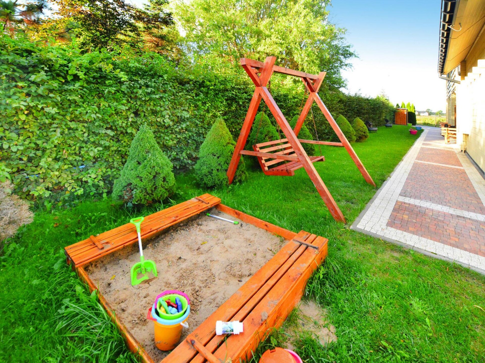 Houten vakantiehuis nabij strand en bos in Grzybowo - foto 16