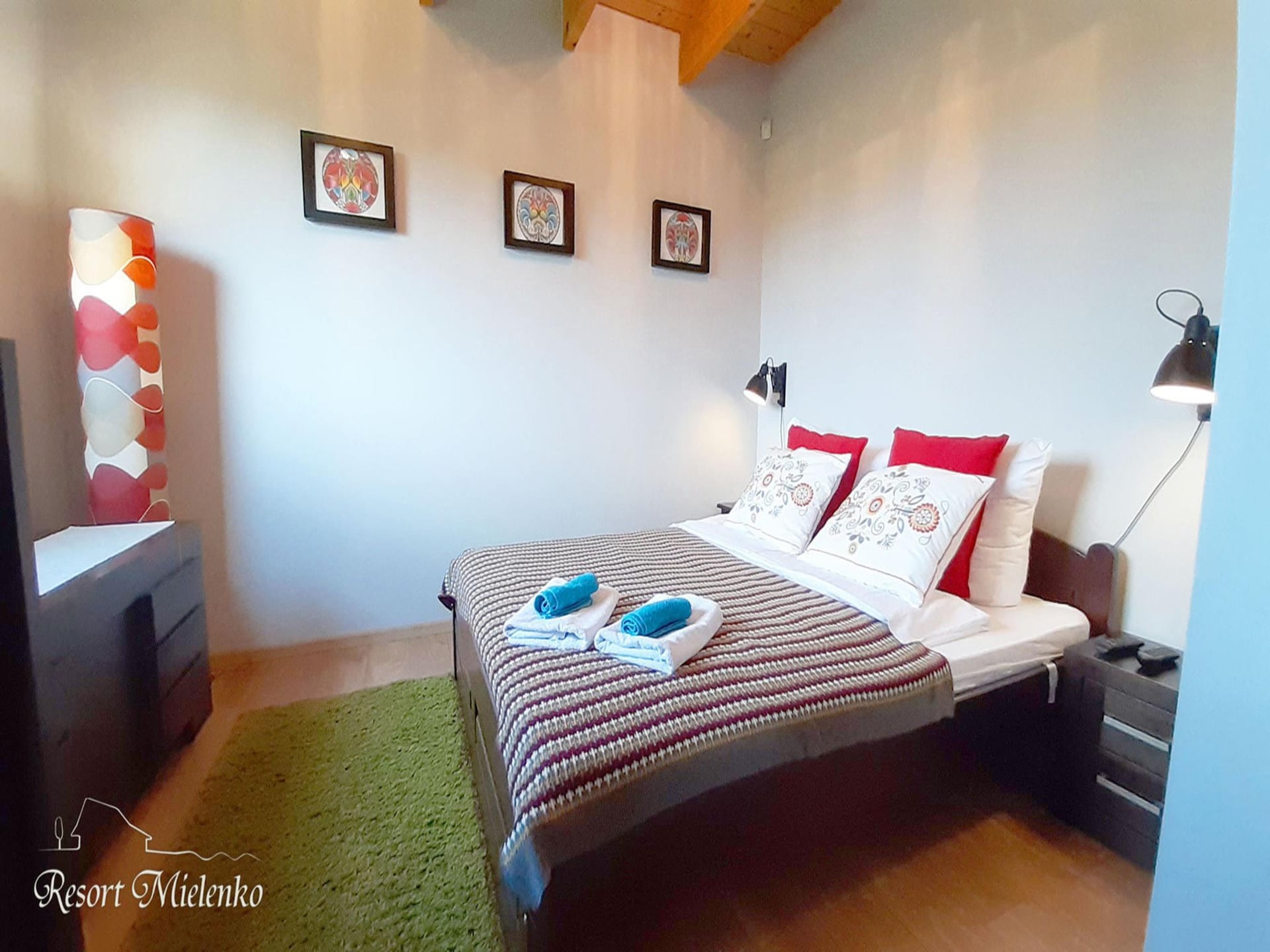 Op 850 m van zee: Comfortabel vakantiehuis met wellness in Mielenko - foto 9