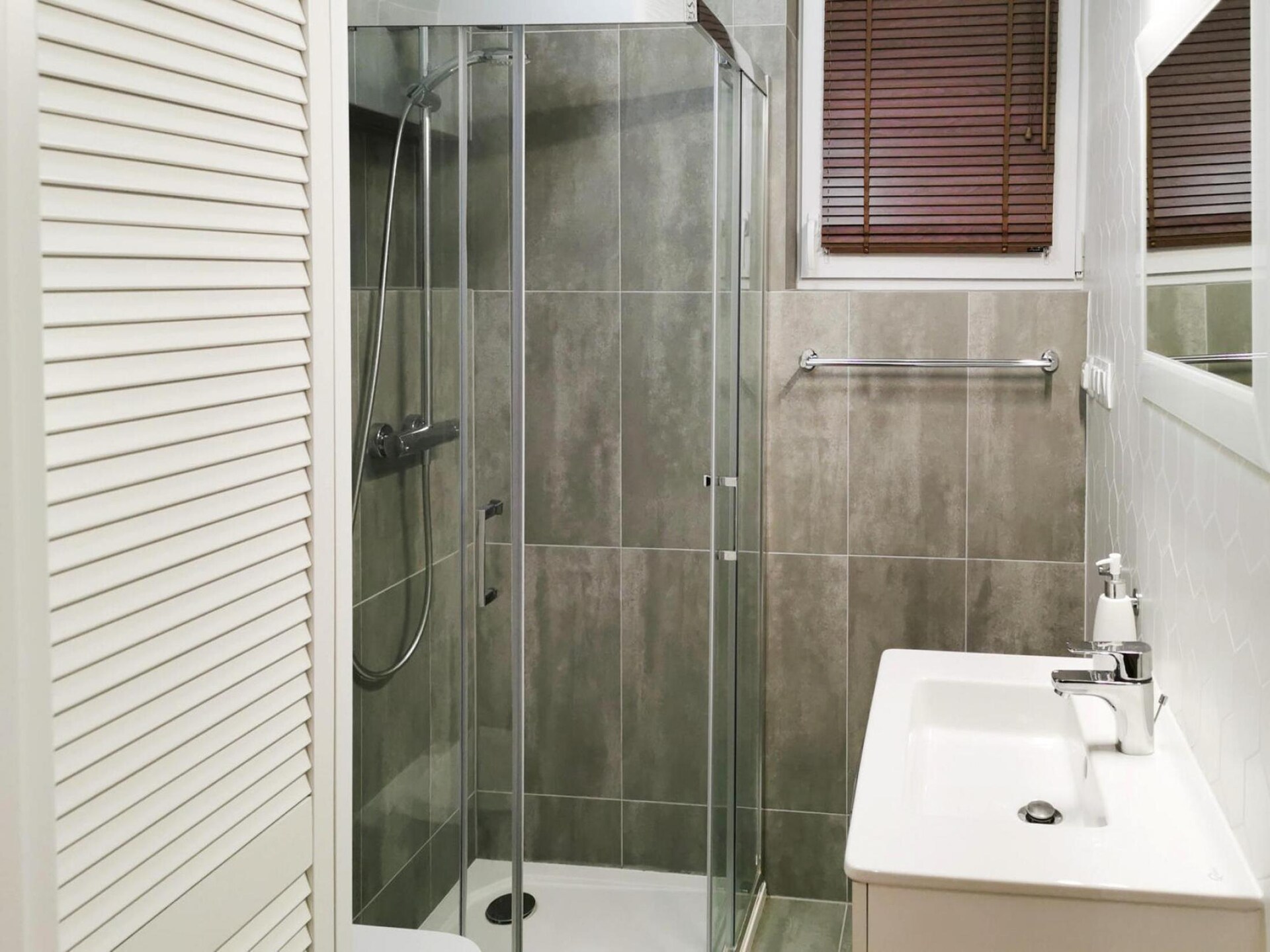 5-persoons modern appartement op 300m van zee in Lukecin - foto 24