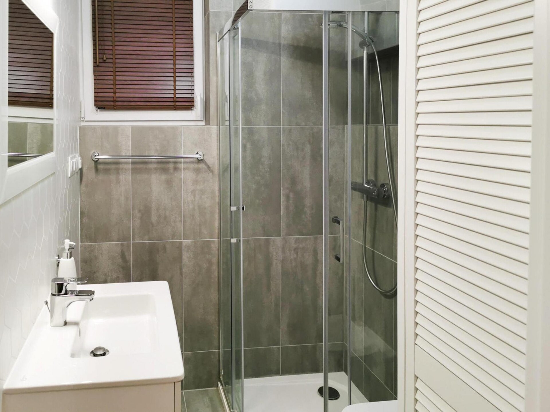 5-persoons modern appartement op 300m van zee in Lukecin - foto 6
