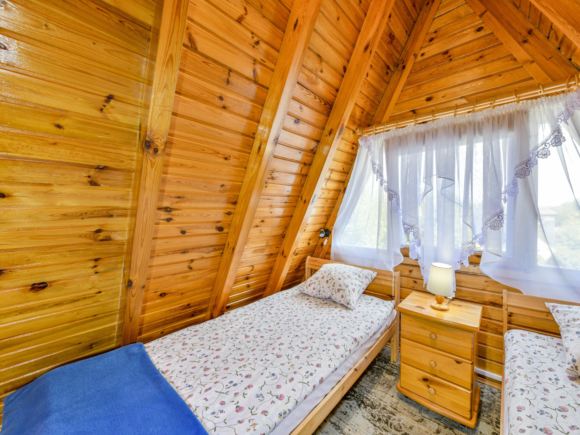 Houten vakantiehuis voor 5 in bosrijk resort bij strand Kołobrzeg - foto 9