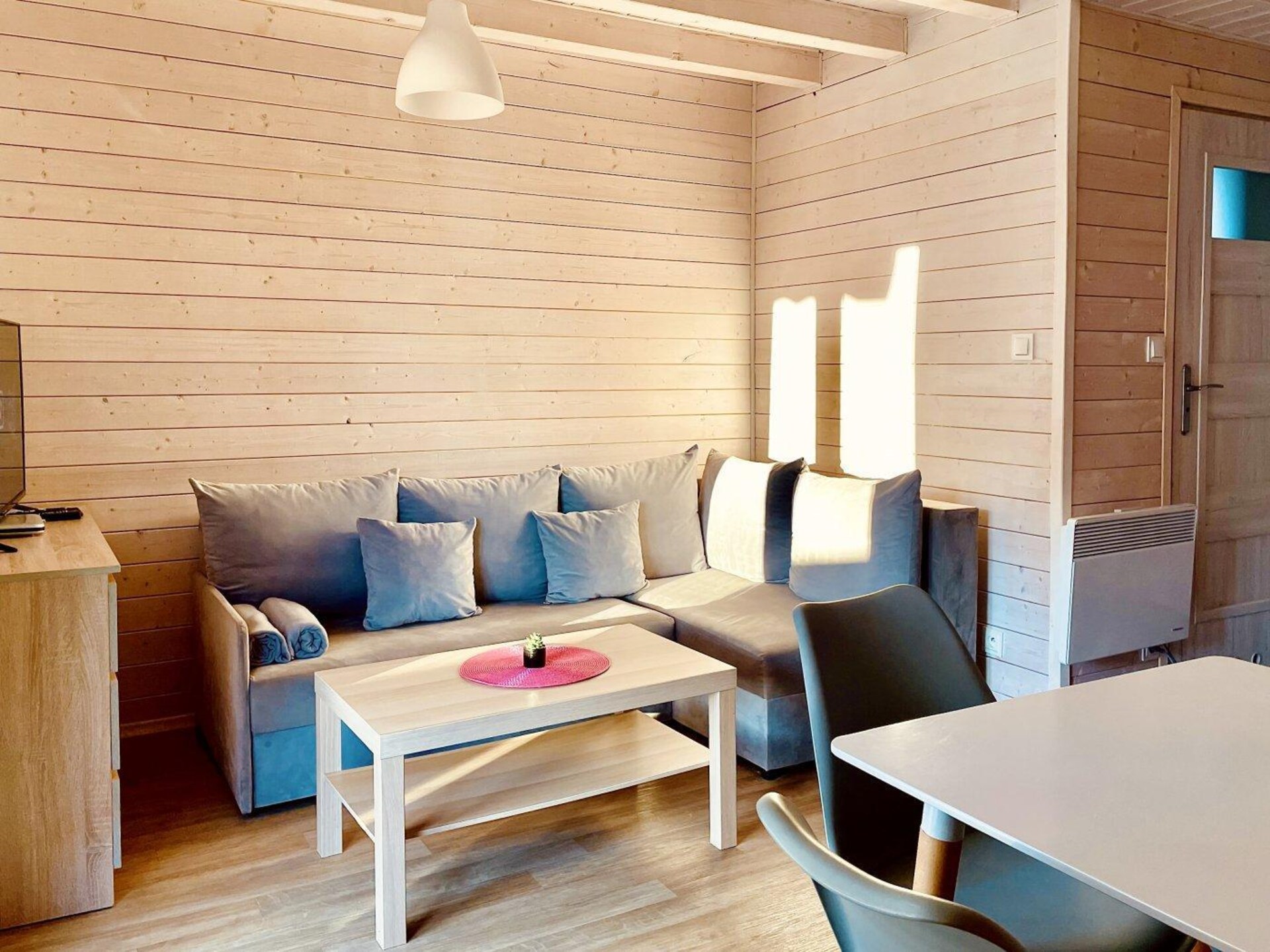 Gezinsvriendelijk vakantiehuis in Dziwnow, 700m van strand en meer - foto 4