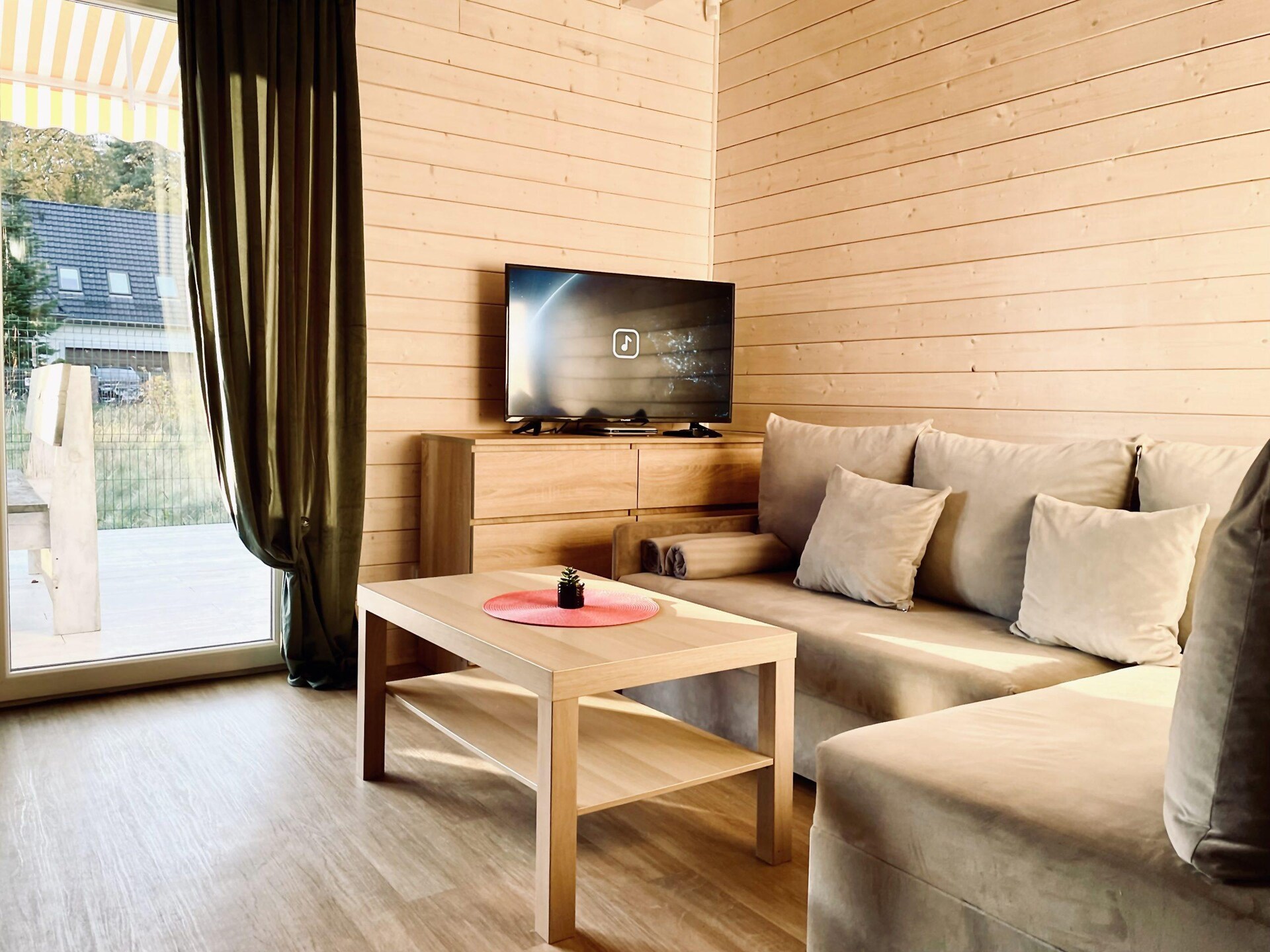 Gezinsvriendelijk vakantiehuis in Dziwnow, 700m van strand en meer - foto 2