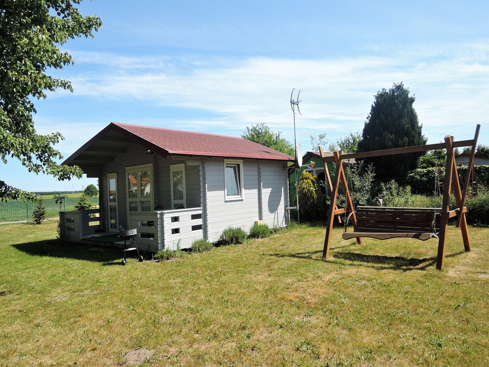 Knusse bungalow voor 4 op omheind perceel, 2 km van strand en meer - foto 1