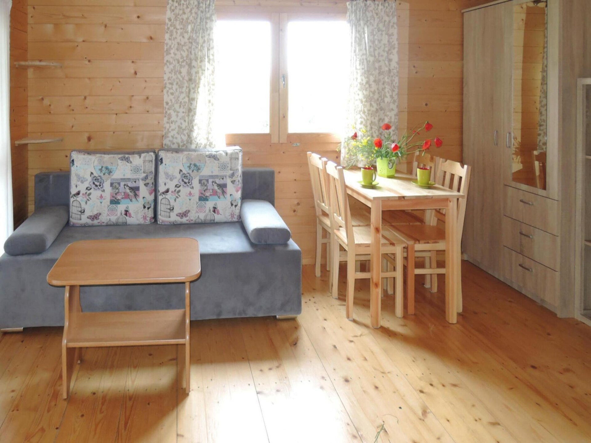Knusse bungalow voor 4 op omheind perceel, 2 km van strand en meer - foto 3