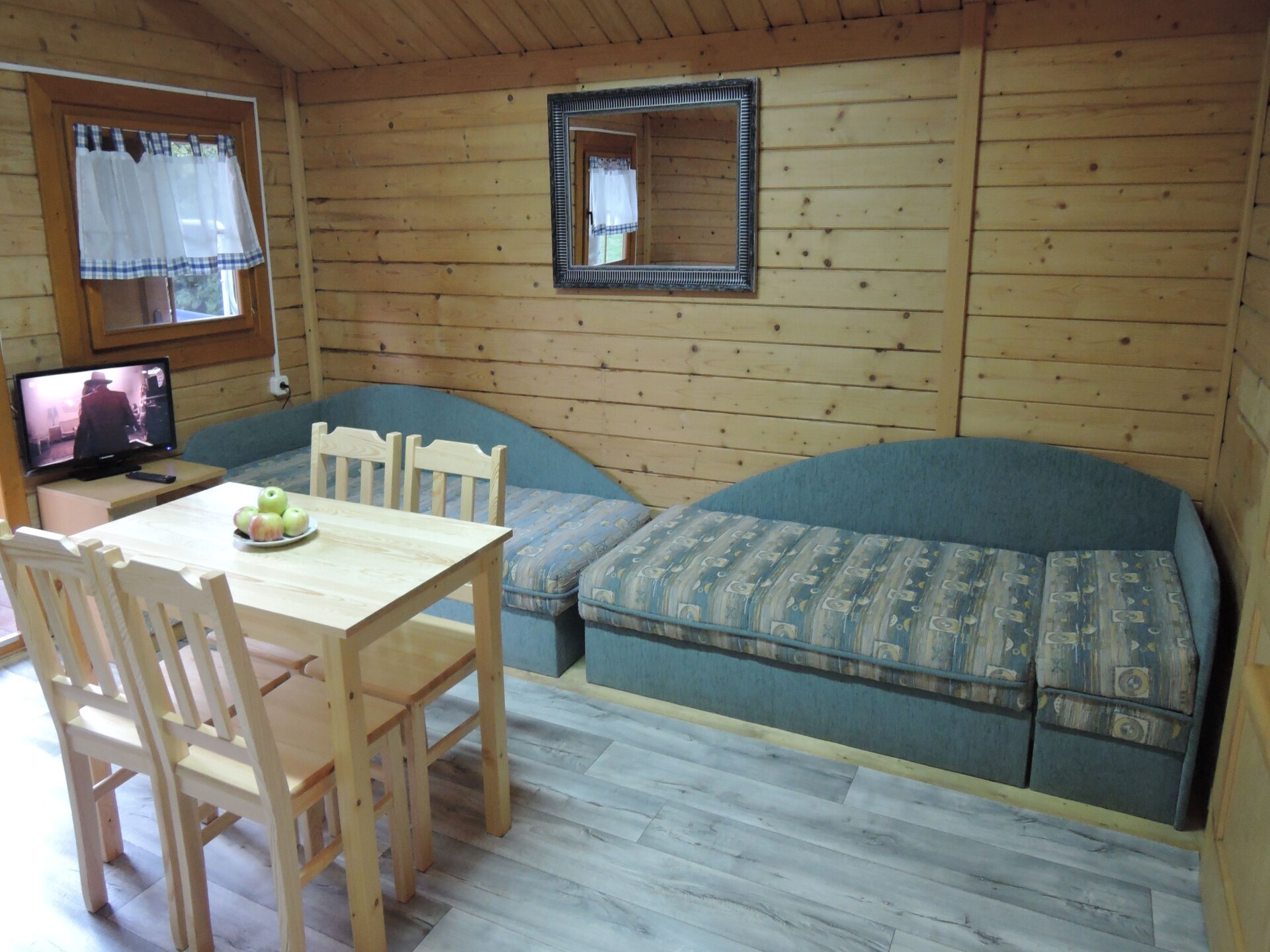 3-persoons bungalow in Lubin vlakbij het turkoois meer - foto 11