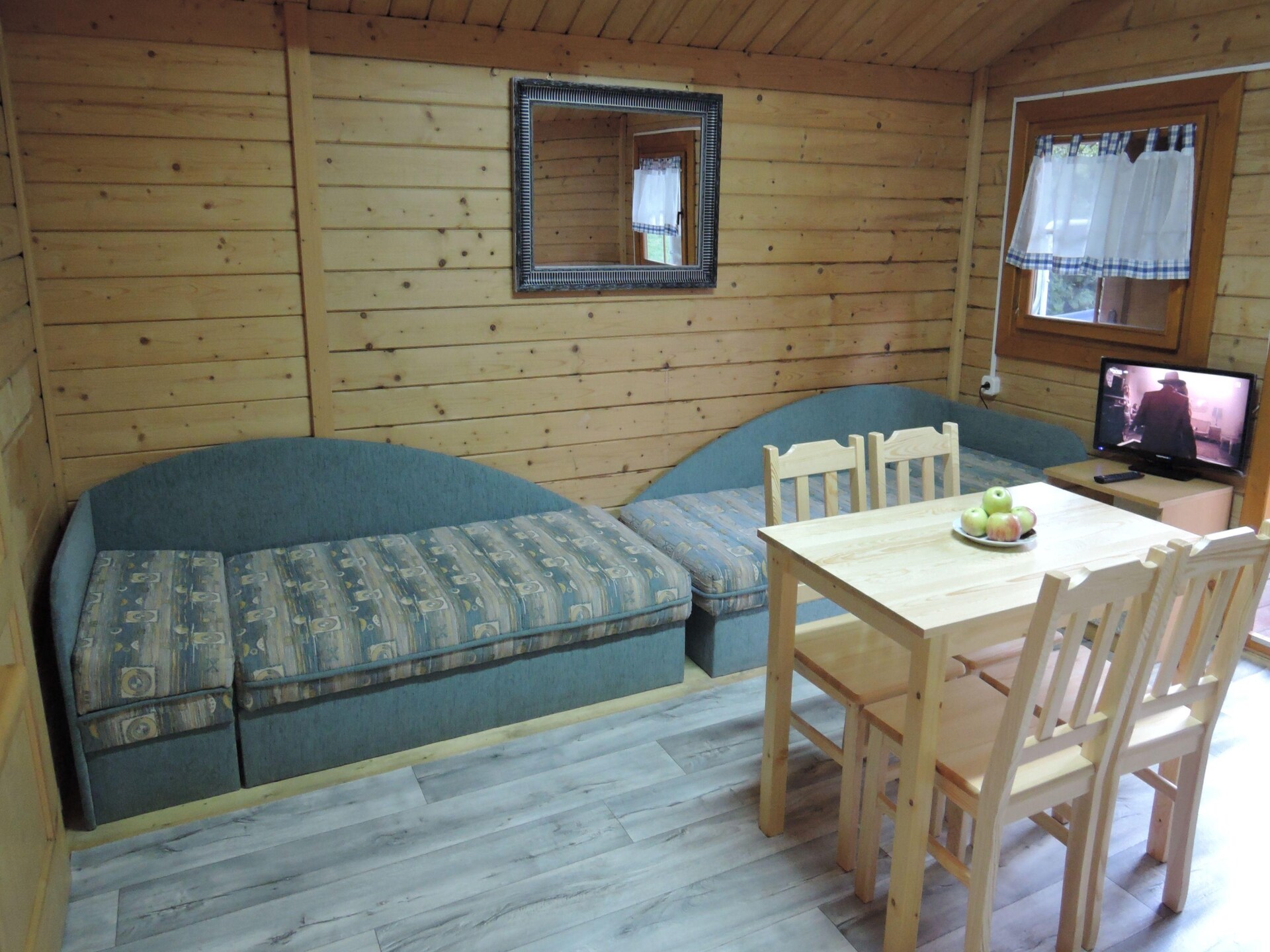 3-persoons bungalow in Lubin vlakbij het turkoois meer - foto 4