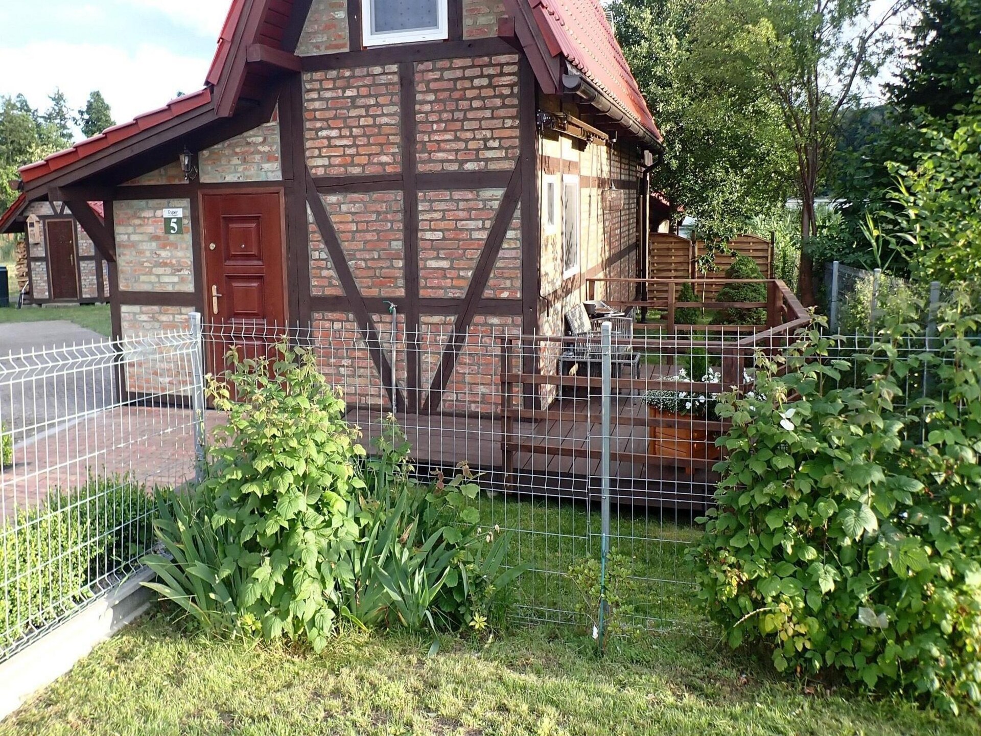 Knus vakantiehuis aan het meer in Kolczewo, vlakbij de Oostzee - foto 2
