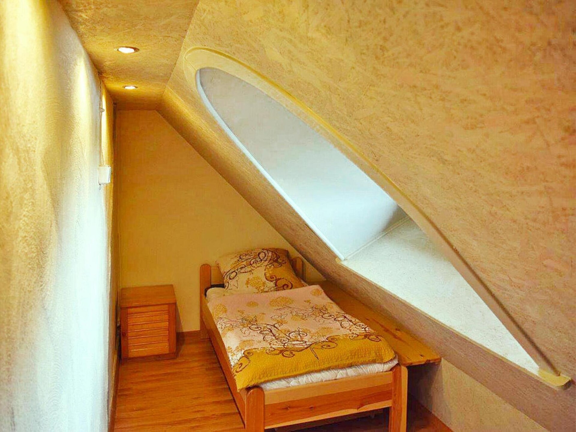 Ruim vakantiehuis voor 10 aan een privémeer in Rekowo, Kasjoebië - foto 14