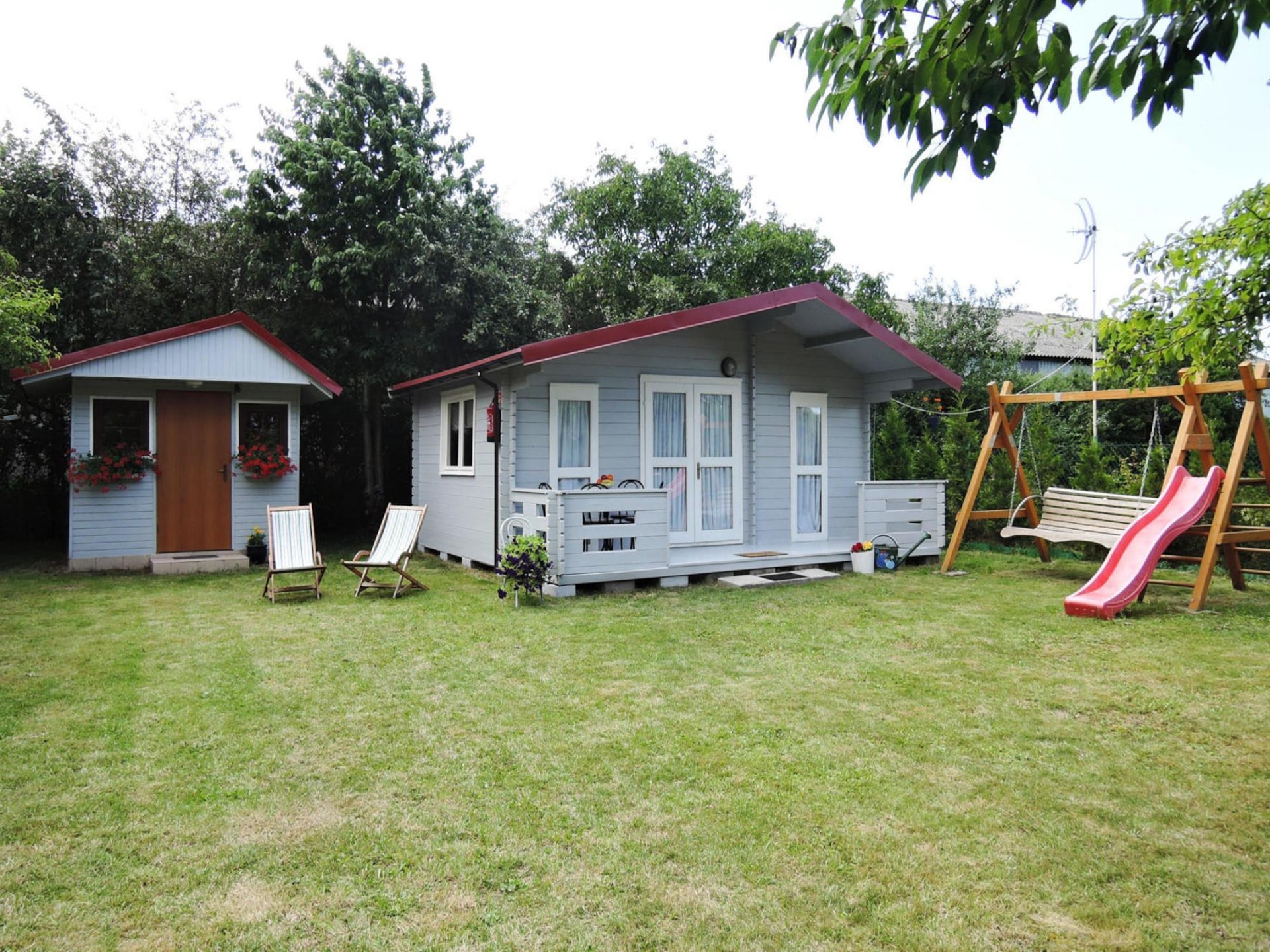 Bungalow in Wrzosowo op 800 m van het meer - foto 3