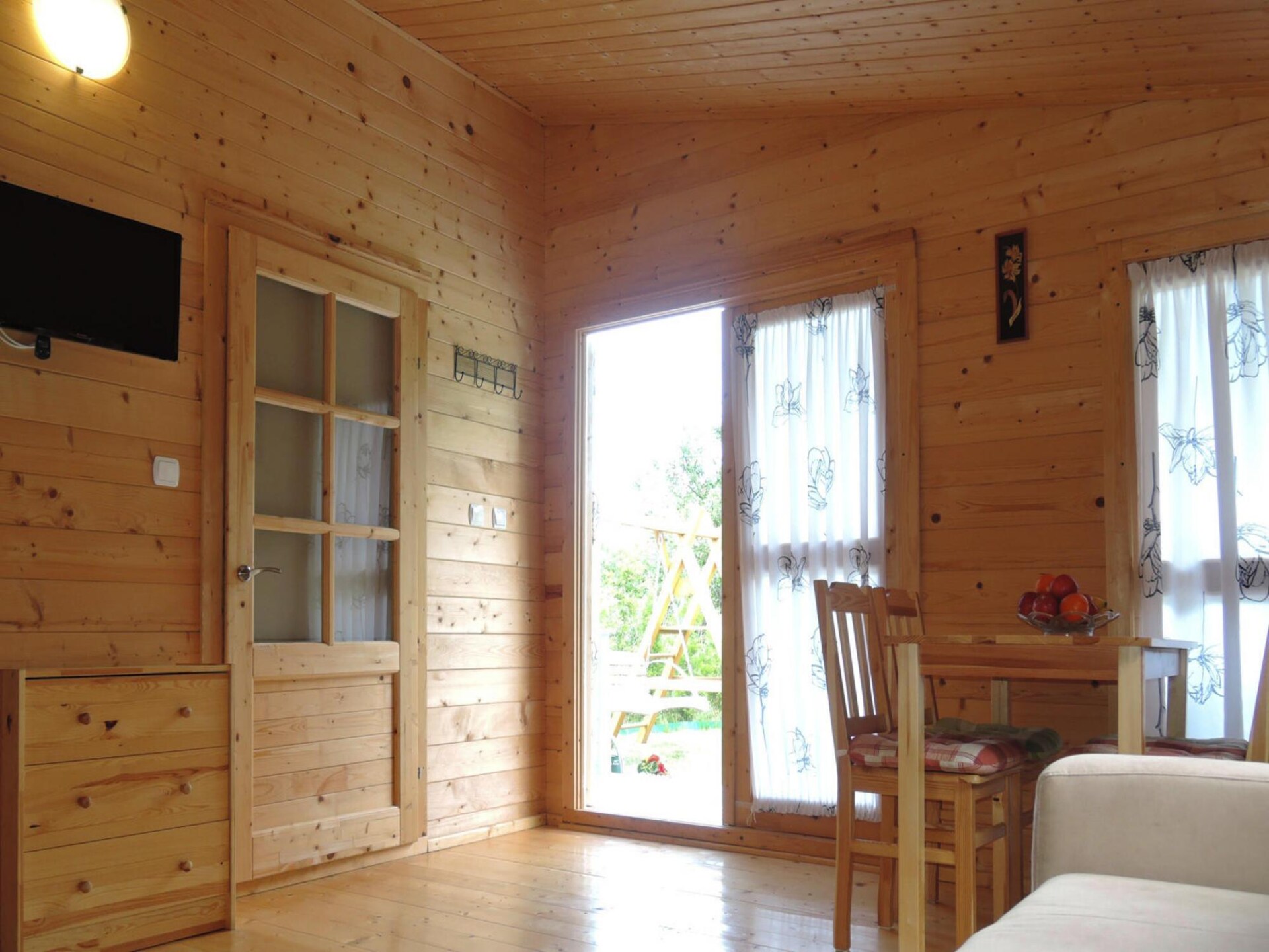 Bungalow in Wrzosowo op 800 m van het meer - foto 5