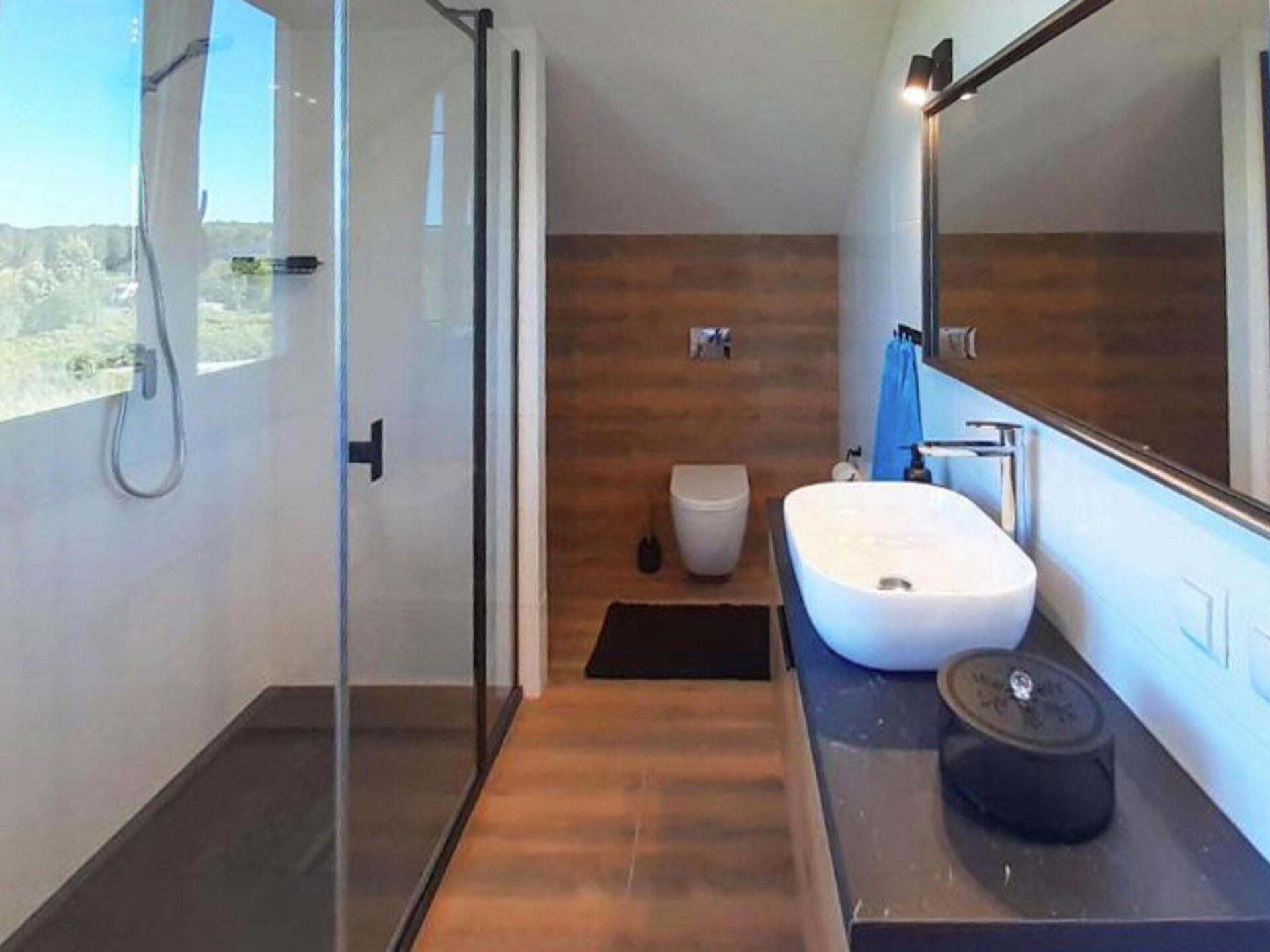 Ruim vakantiehuis voor 8 bij strand Mielenko met sauna & jacuzzi - foto 14