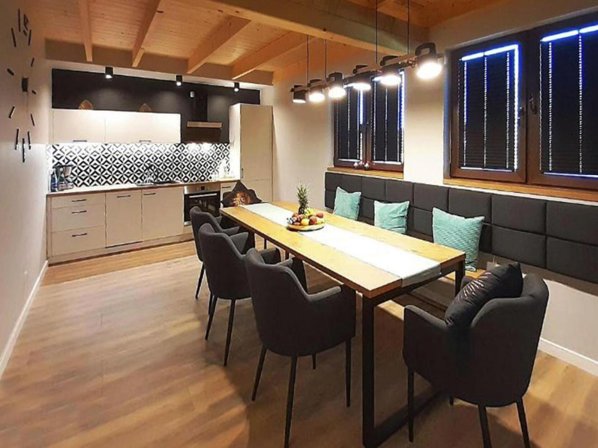 Ruim vakantiehuis voor 8 bij strand Mielenko met sauna & jacuzzi - foto 2