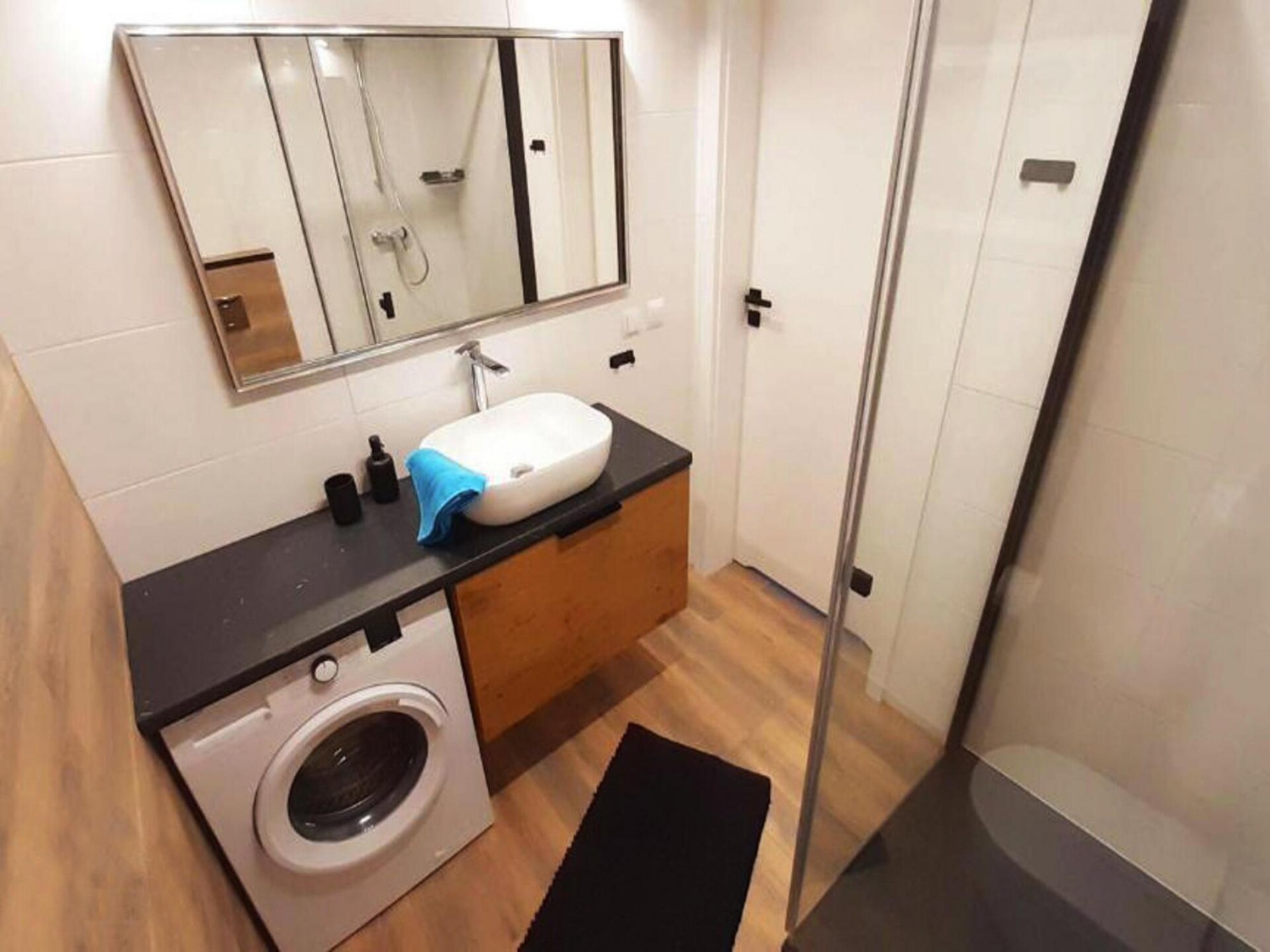 Ruim vakantiehuis voor 8 bij strand Mielenko met sauna & jacuzzi - foto 15