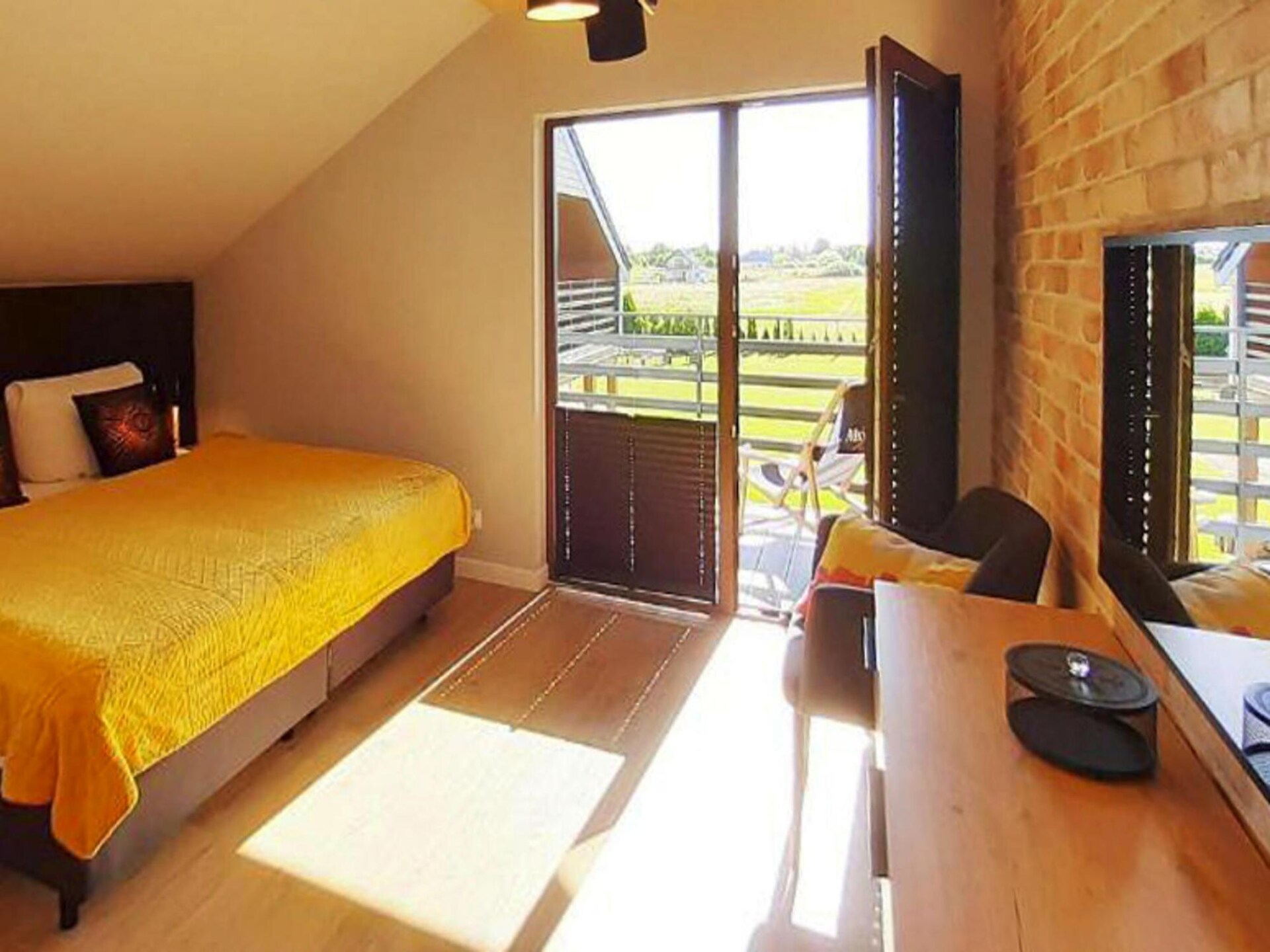 Ruim vakantiehuis voor 8 bij strand Mielenko met sauna & jacuzzi - foto 10