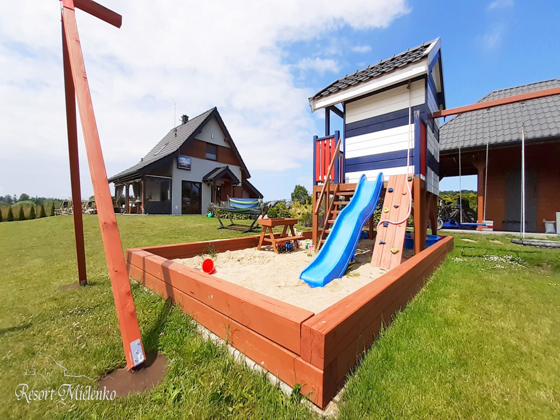 Ruim vakantiehuis voor 8 bij strand Mielenko met sauna & jacuzzi - foto 20