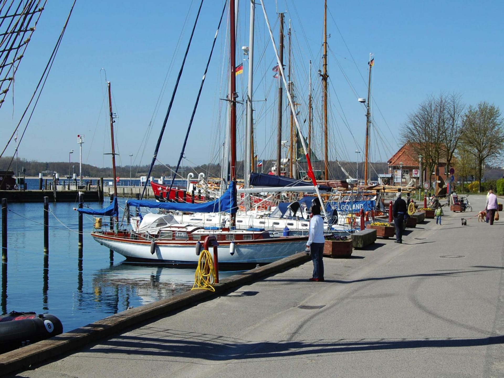 Aan zee: Sfeervol appartement in Laboe met uitzicht op de Kiel Fjord - foto 20