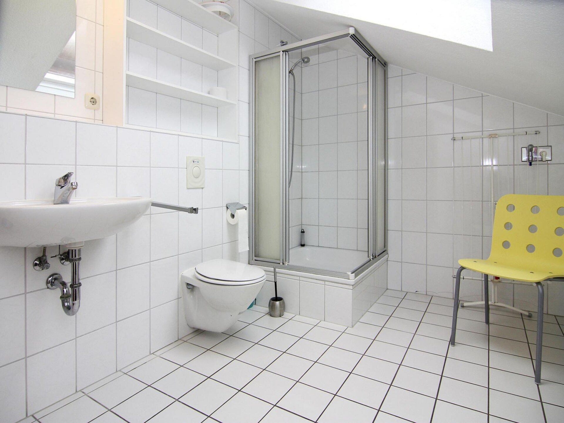 Licht appartement met balkon en uitzicht op de jachthaven van Orth - foto 28