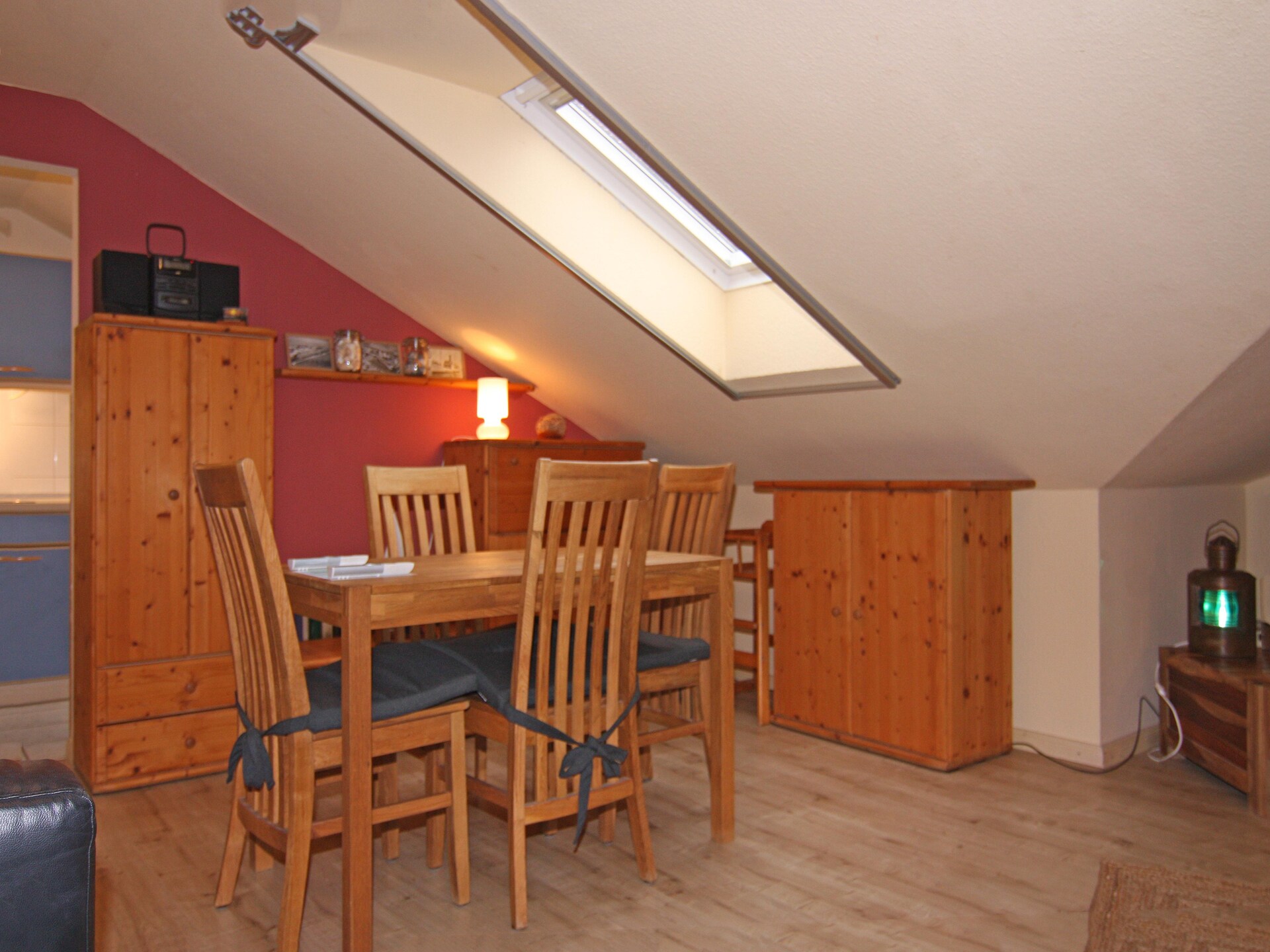 Licht appartement met balkon en uitzicht op de jachthaven van Orth - foto 12