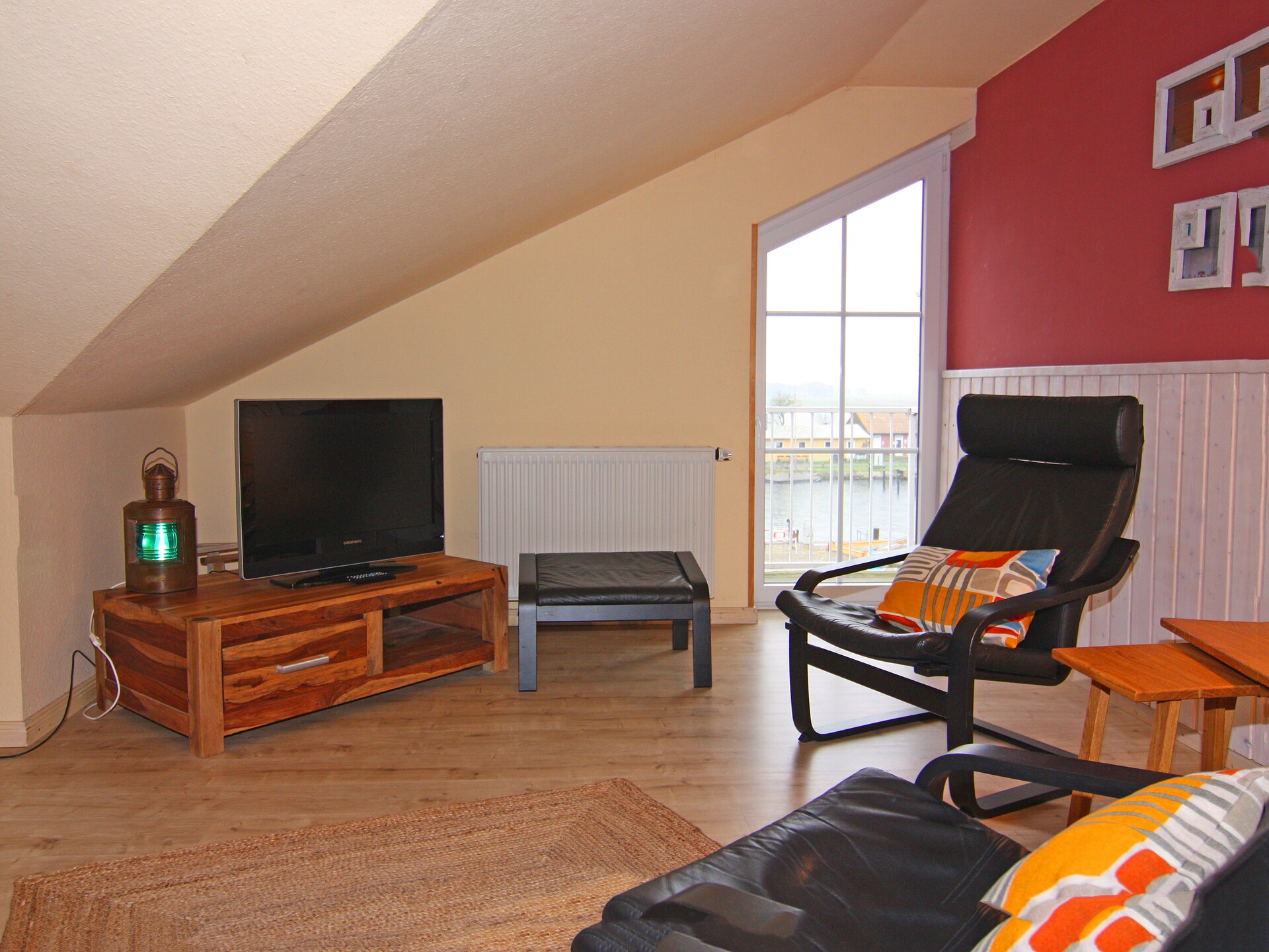 Licht appartement met balkon en uitzicht op de jachthaven van Orth - foto 4