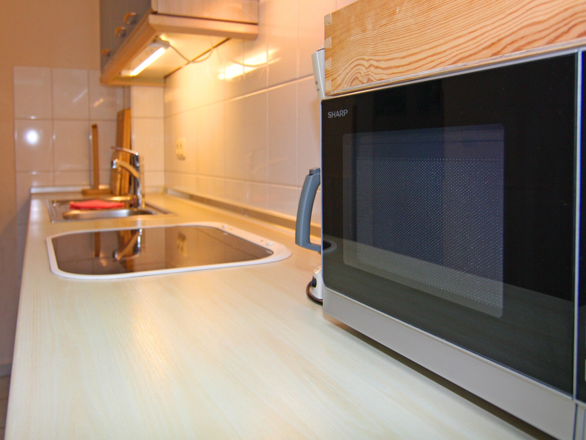 Licht appartement met balkon en uitzicht op de jachthaven van Orth - foto 17