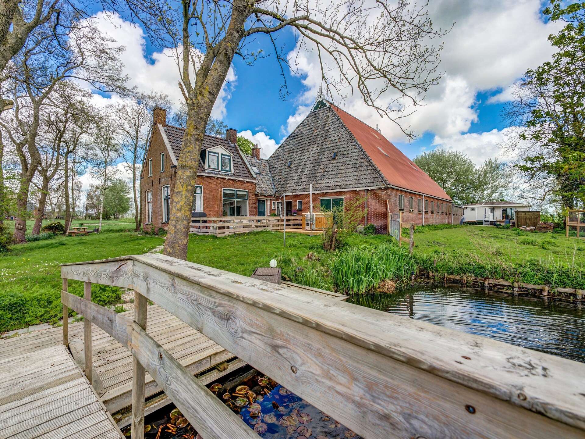 GRUTSK: Luxe boerderijvakantie aan het water in Friesland - foto 25
