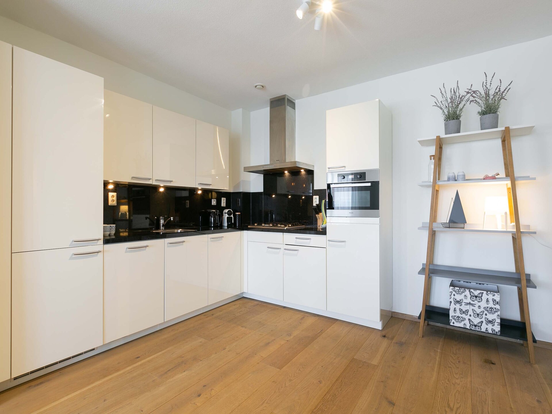 Luxe appartement met zeezicht in Scheveningen, 5 personen, privéparkeerplaats - foto 7