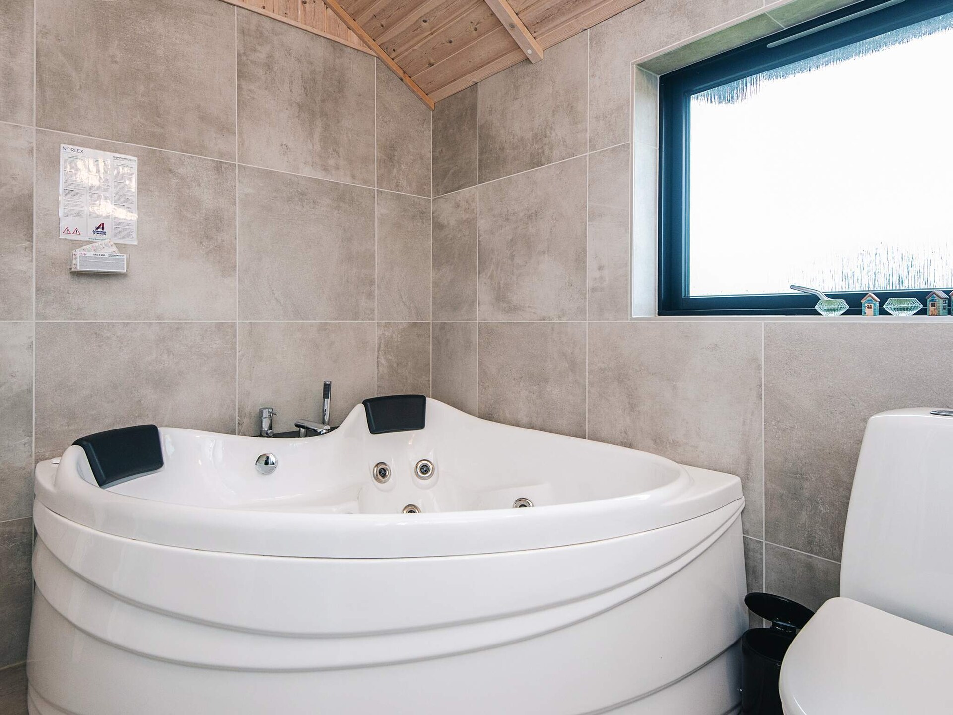Ruim vakantiehuis met sauna en biljart op 900m van de zee in Sønderho - foto 5