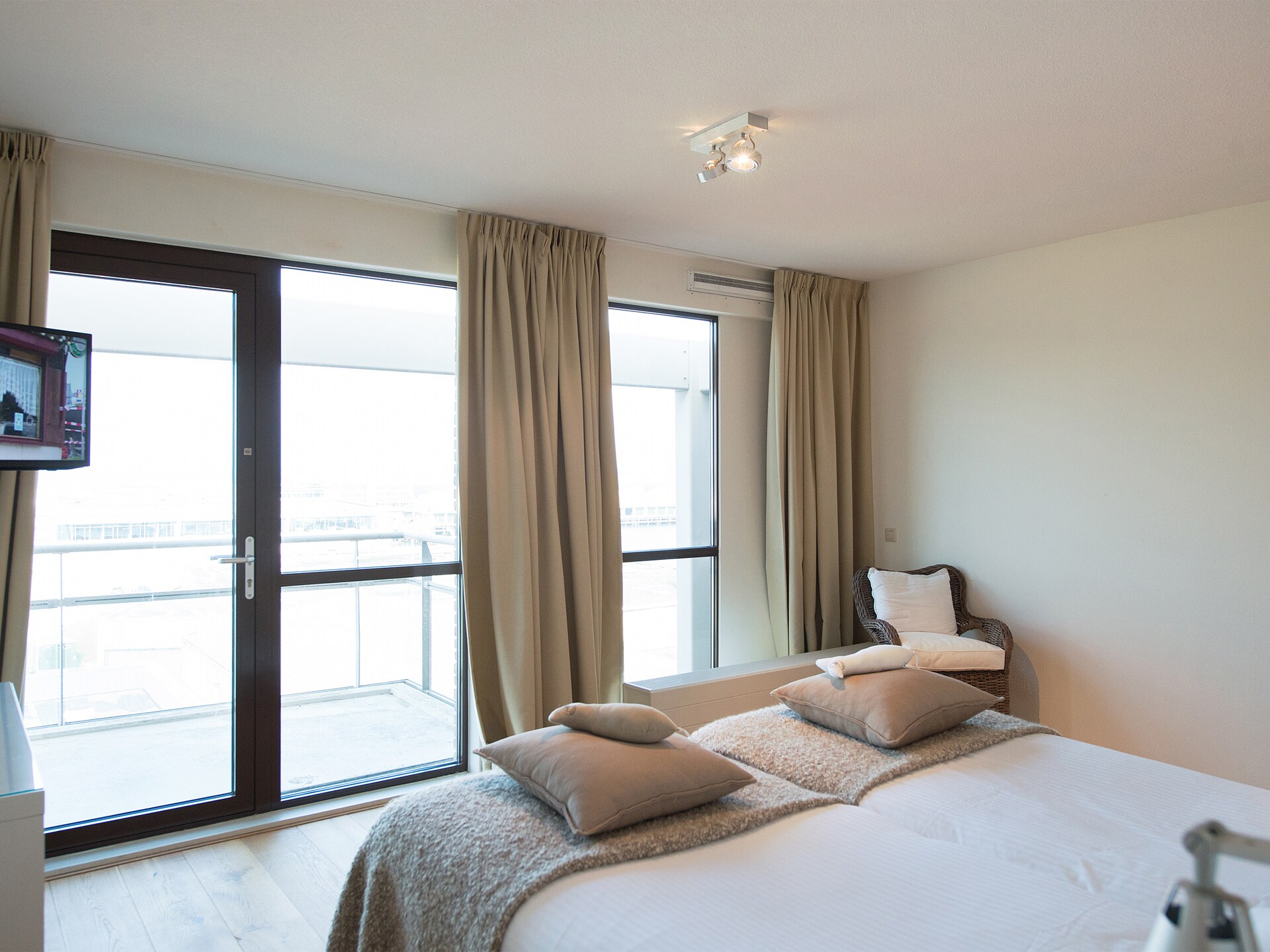 Luxe penthouse met zeezicht in Scheveningen | 170m², 3 slaapkamers - foto 16