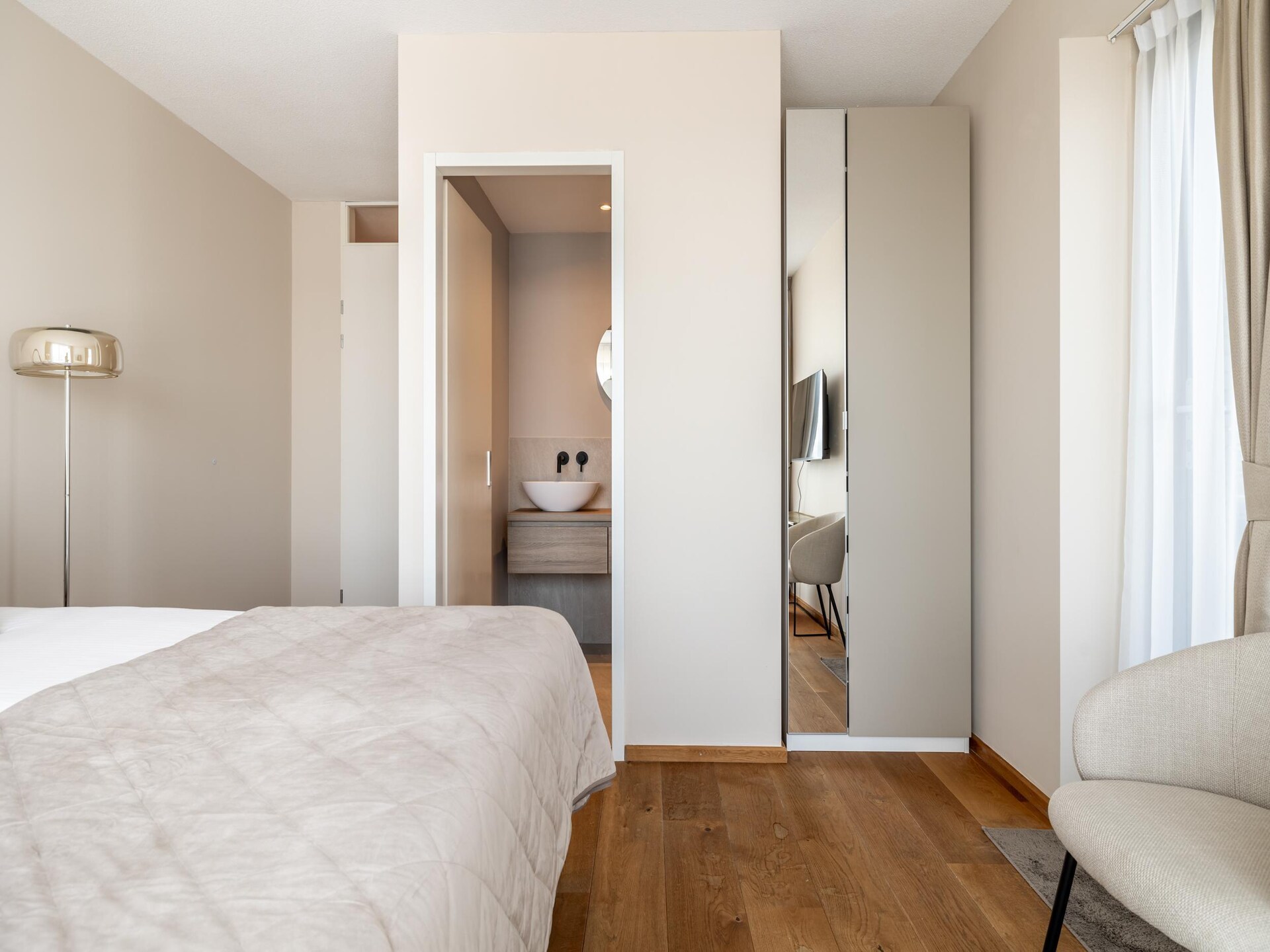 Luxe penthouse met havenzicht in Scheveningen, 850m van strand - foto 18