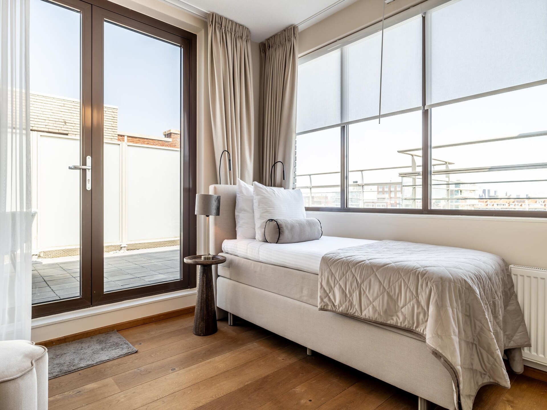 Luxe penthouse met havenzicht in Scheveningen, 850m van strand - foto 19