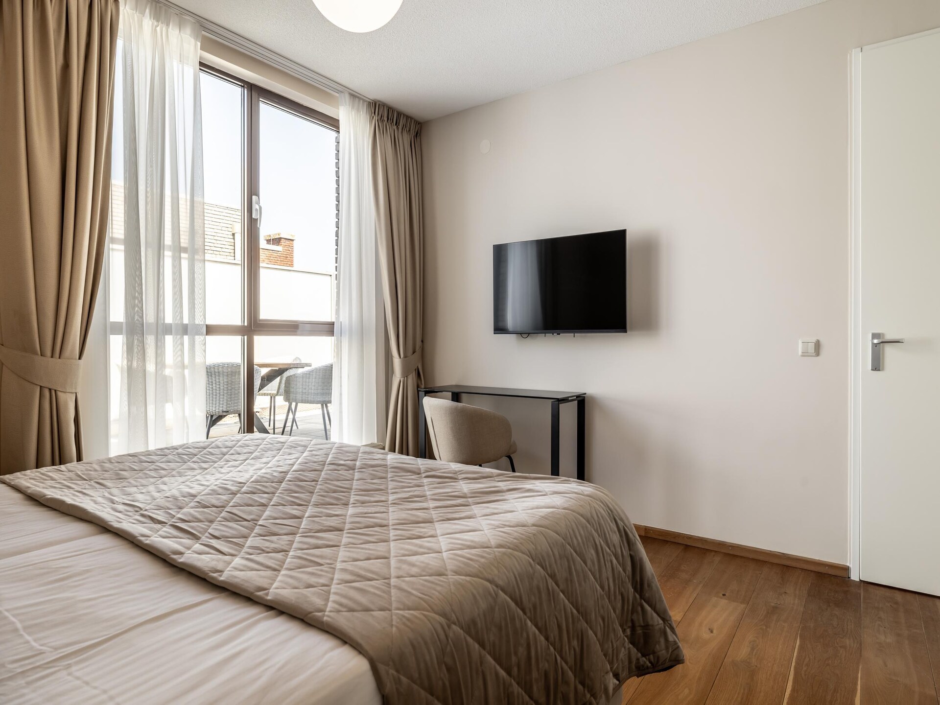 Luxe penthouse met havenzicht in Scheveningen, 850m van strand - foto 24