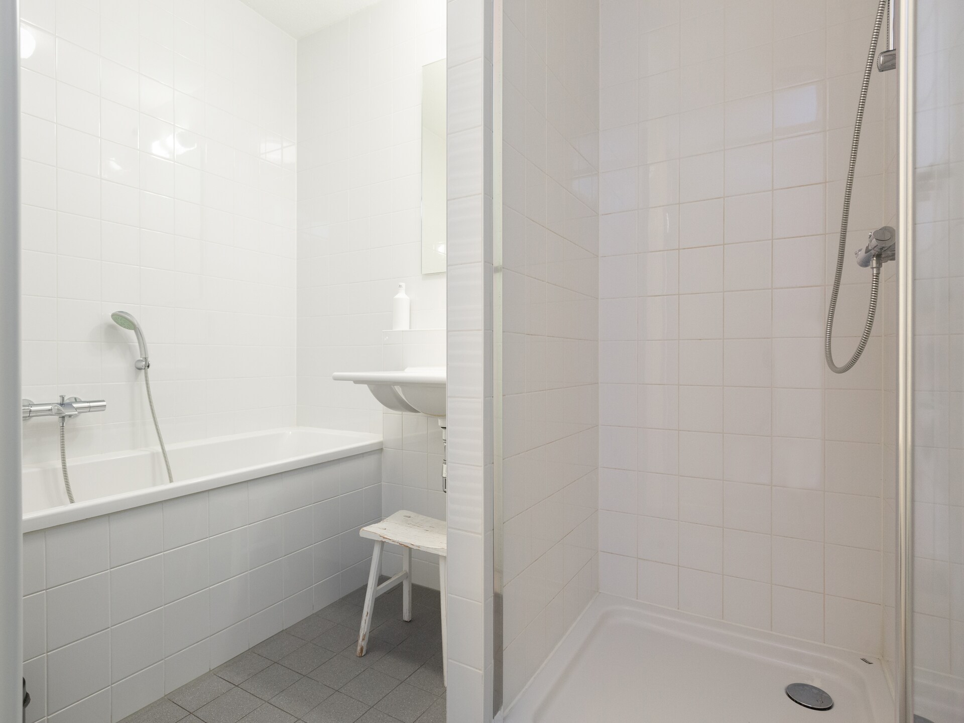 Luxe appartement met havenzicht en balkon in Scheveningen - foto 17