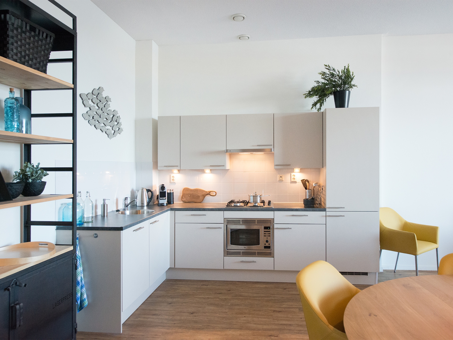 Scheveningen Harbour 54: Luxe appartement met havenzicht en eigen parkeerplaats - foto 2