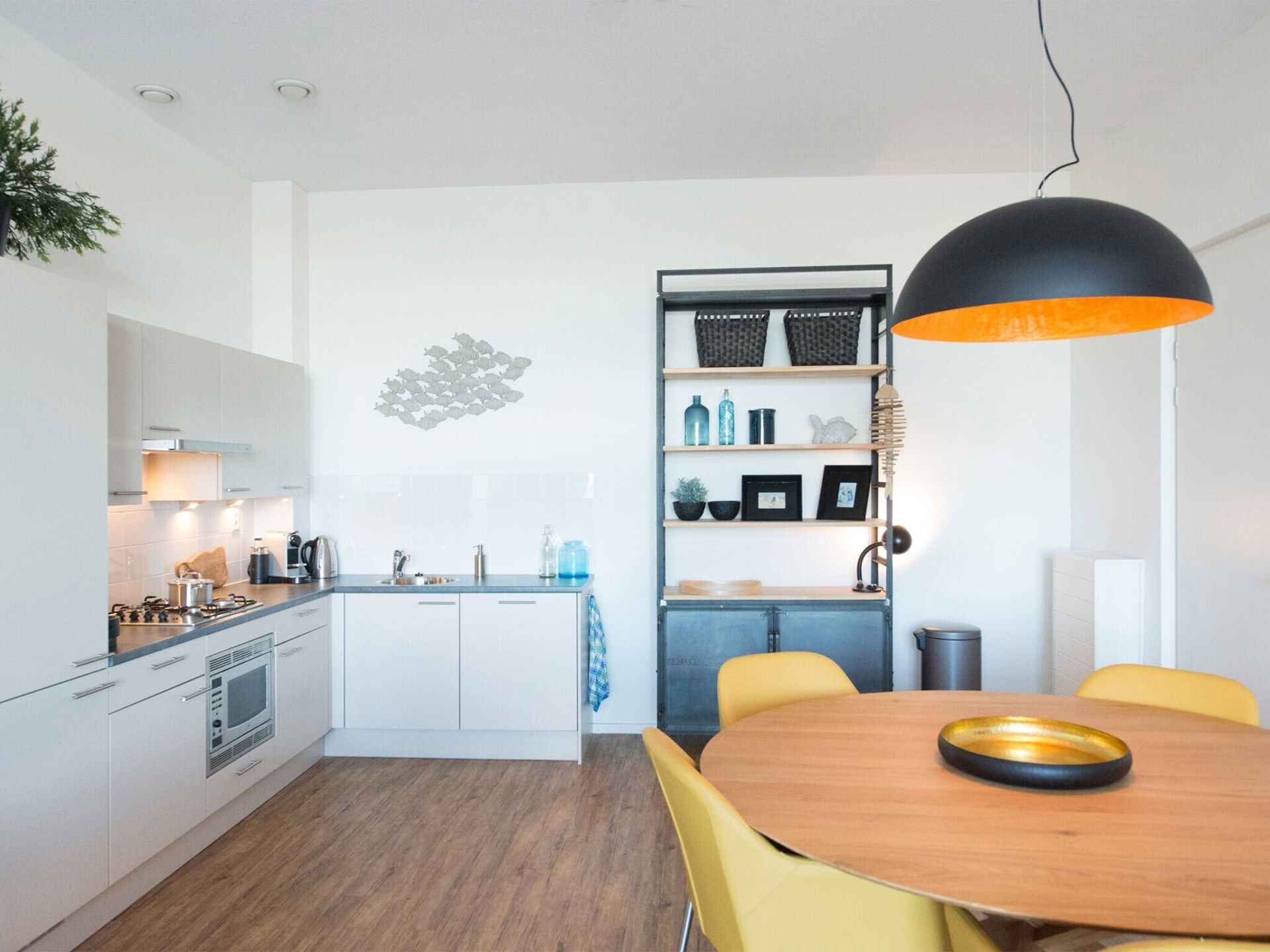 Op 850 m van het strand: ruim appartement in Den Haag - foto 8