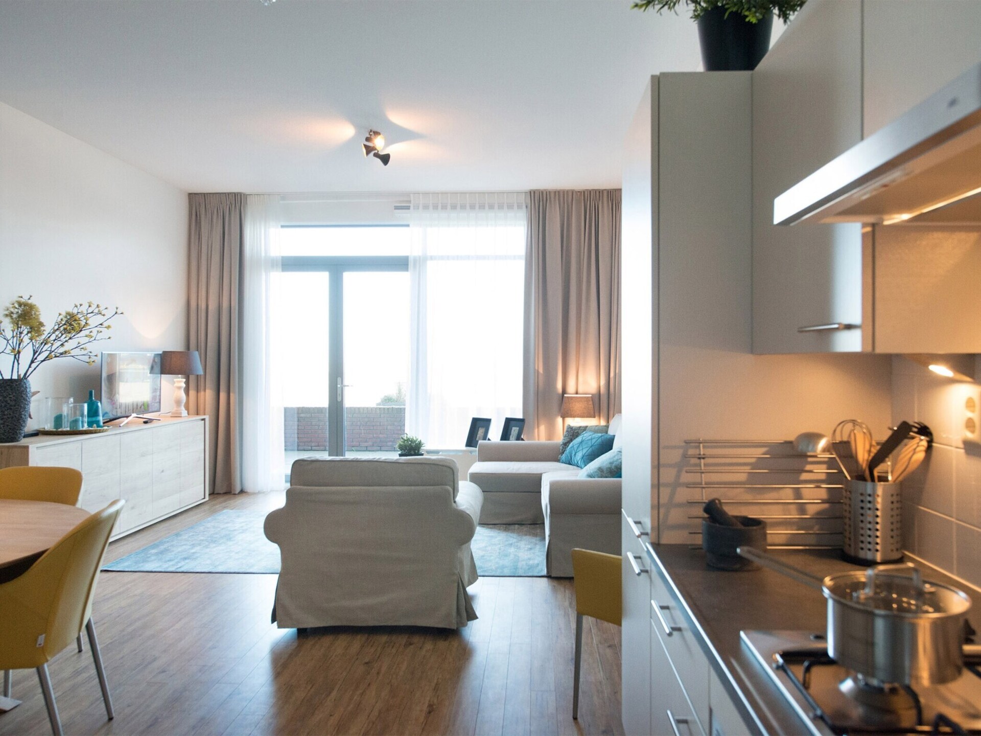 Op 850 m van het strand: ruim appartement in Den Haag - foto 16