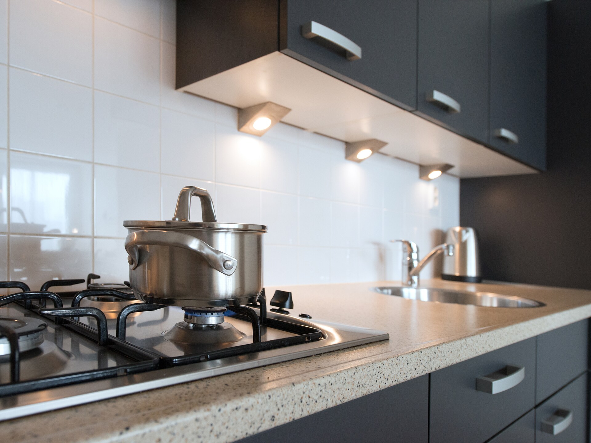 Luxe appartement met havenzicht in hartje Scheveningen - foto 8