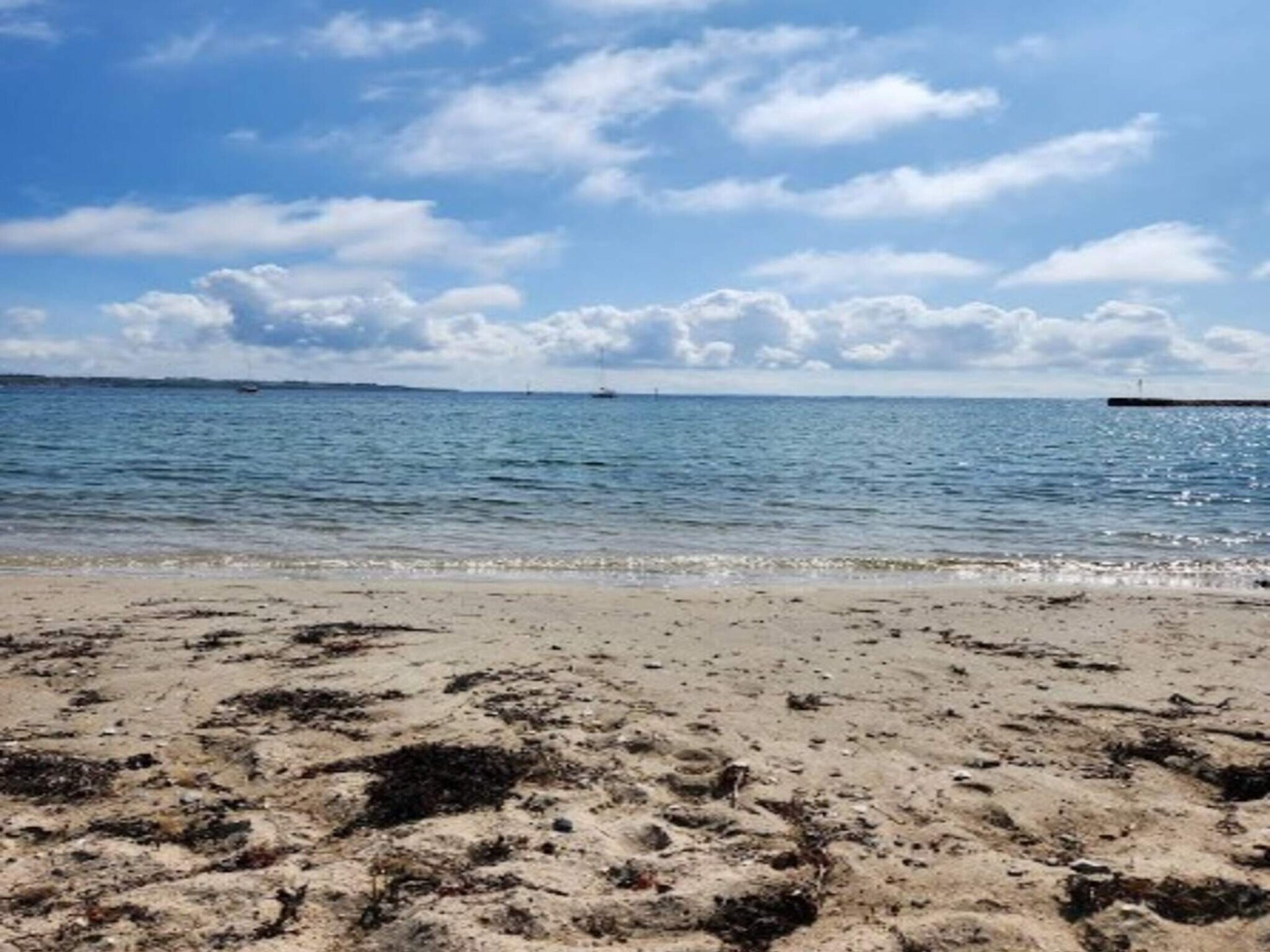 Rood vakantiehuis direct aan de haven van Ebeltoft, 20 meter van de zee - foto 4