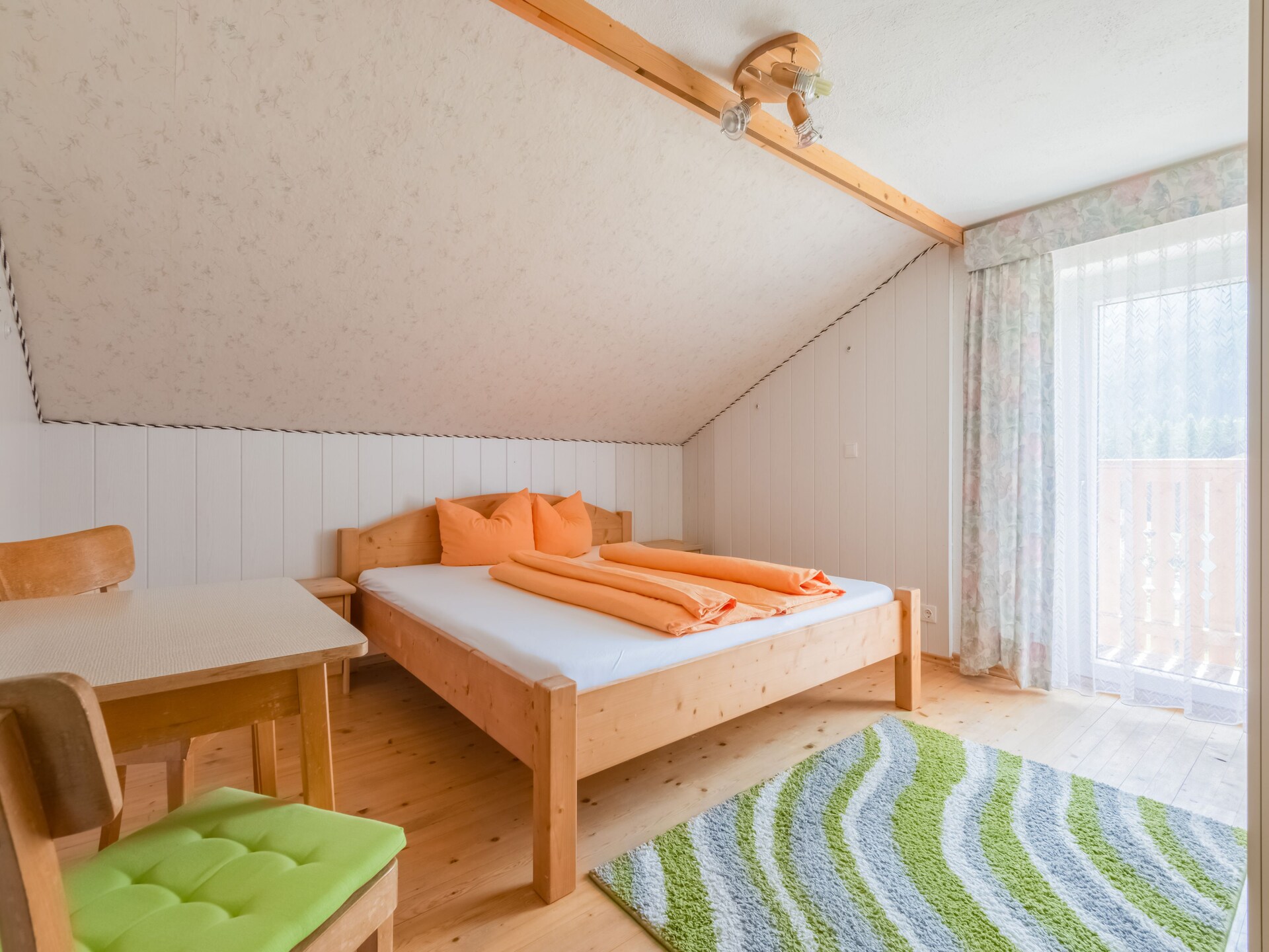 Ruim vrijstaand vakantiehuis voor 12 personen in Wenns-Piller met tuin en uitzicht op de Tiroler bergen - foto 7