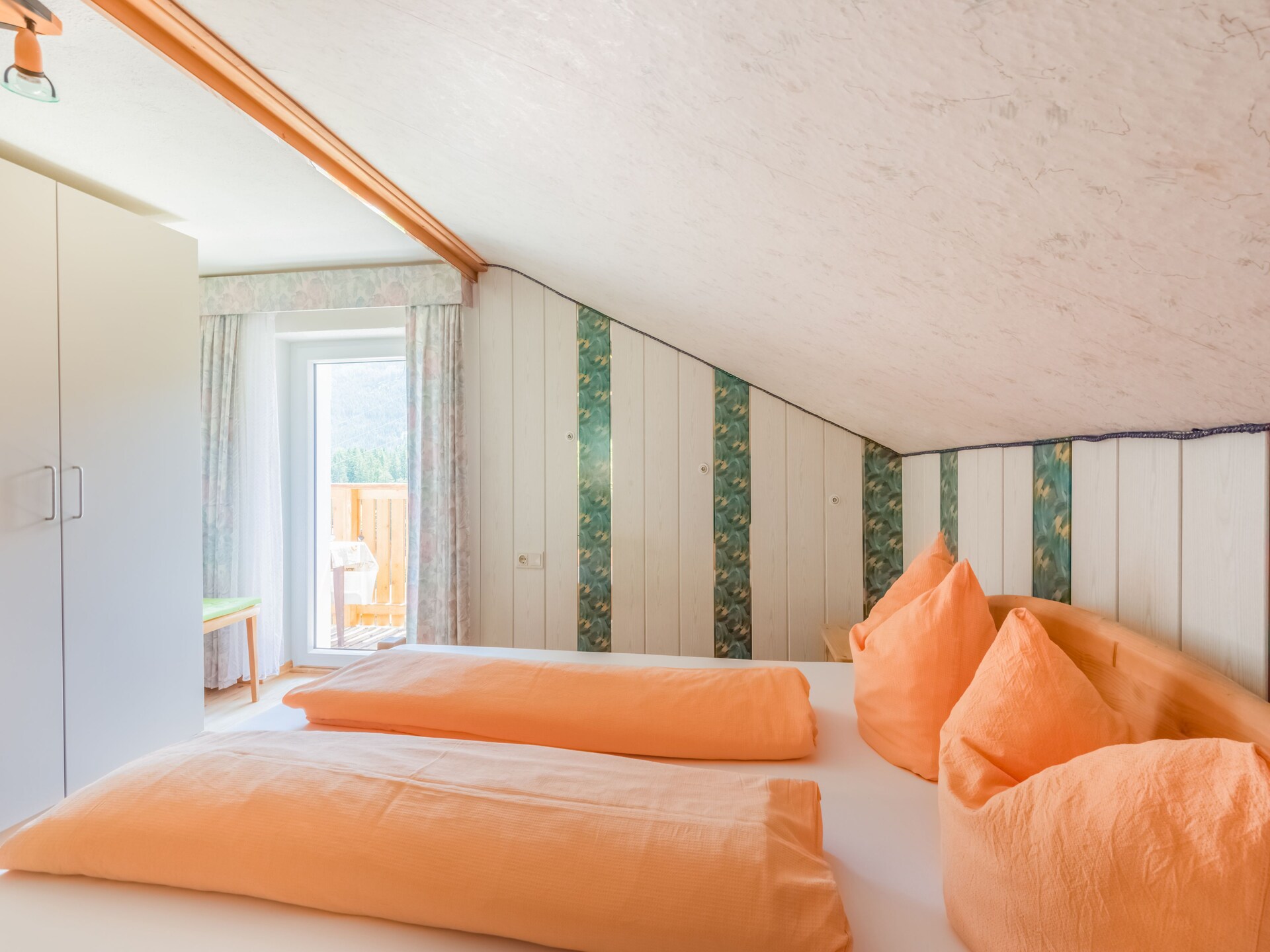 Ruim vrijstaand vakantiehuis voor 12 personen in Wenns-Piller met tuin en uitzicht op de Tiroler bergen - foto 17