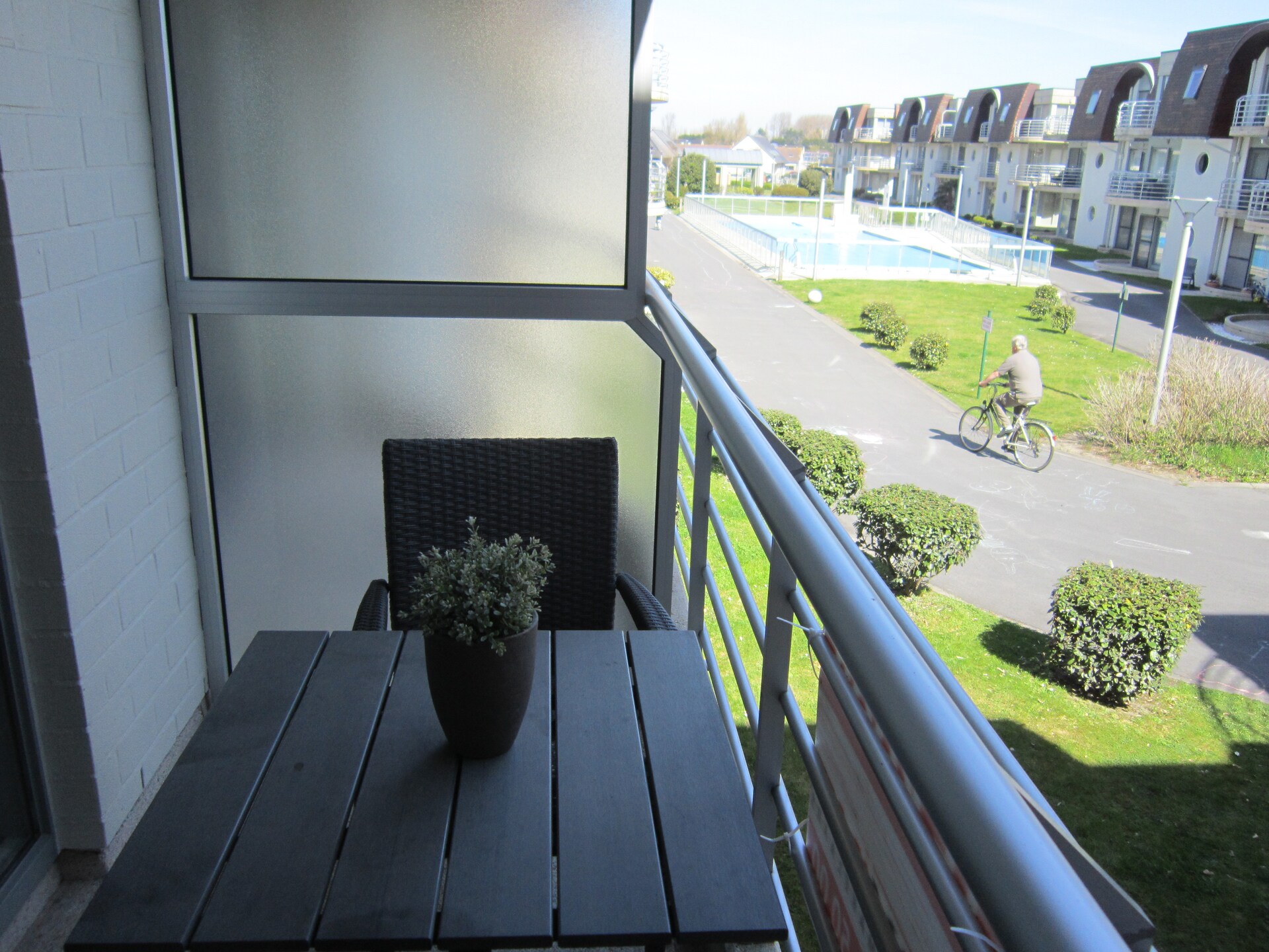 Sunrise Bredene: knus appartement voor 2 bij zee, bos en zwembad - foto 15