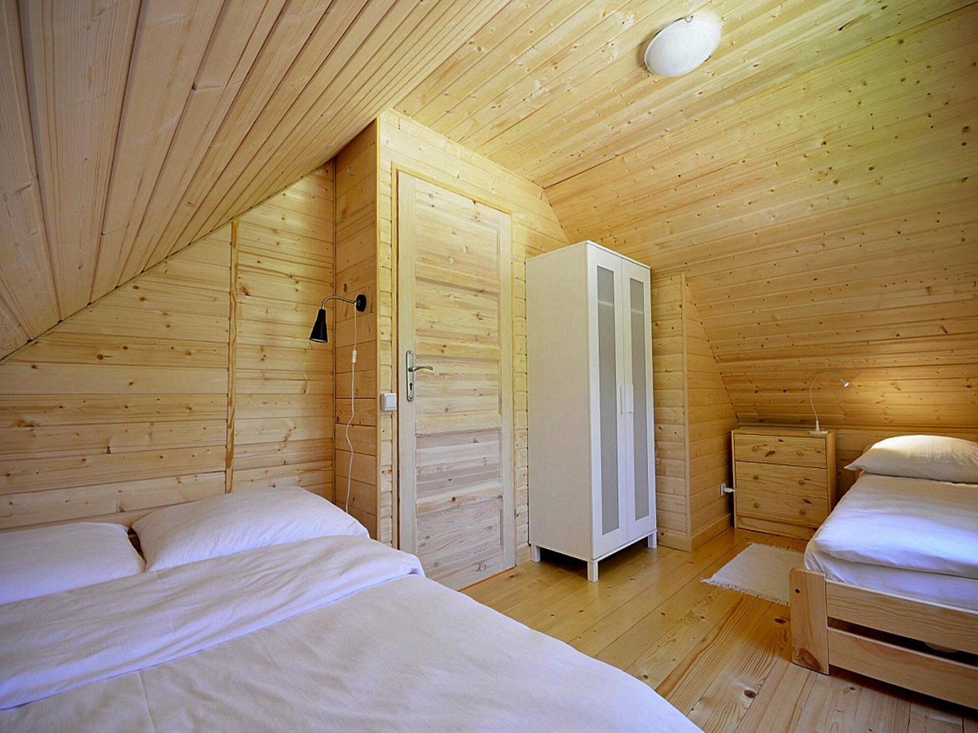 Moderne houten vakantiewoning bij strand van Pobierowo, 55m², 6 pers. - foto 8