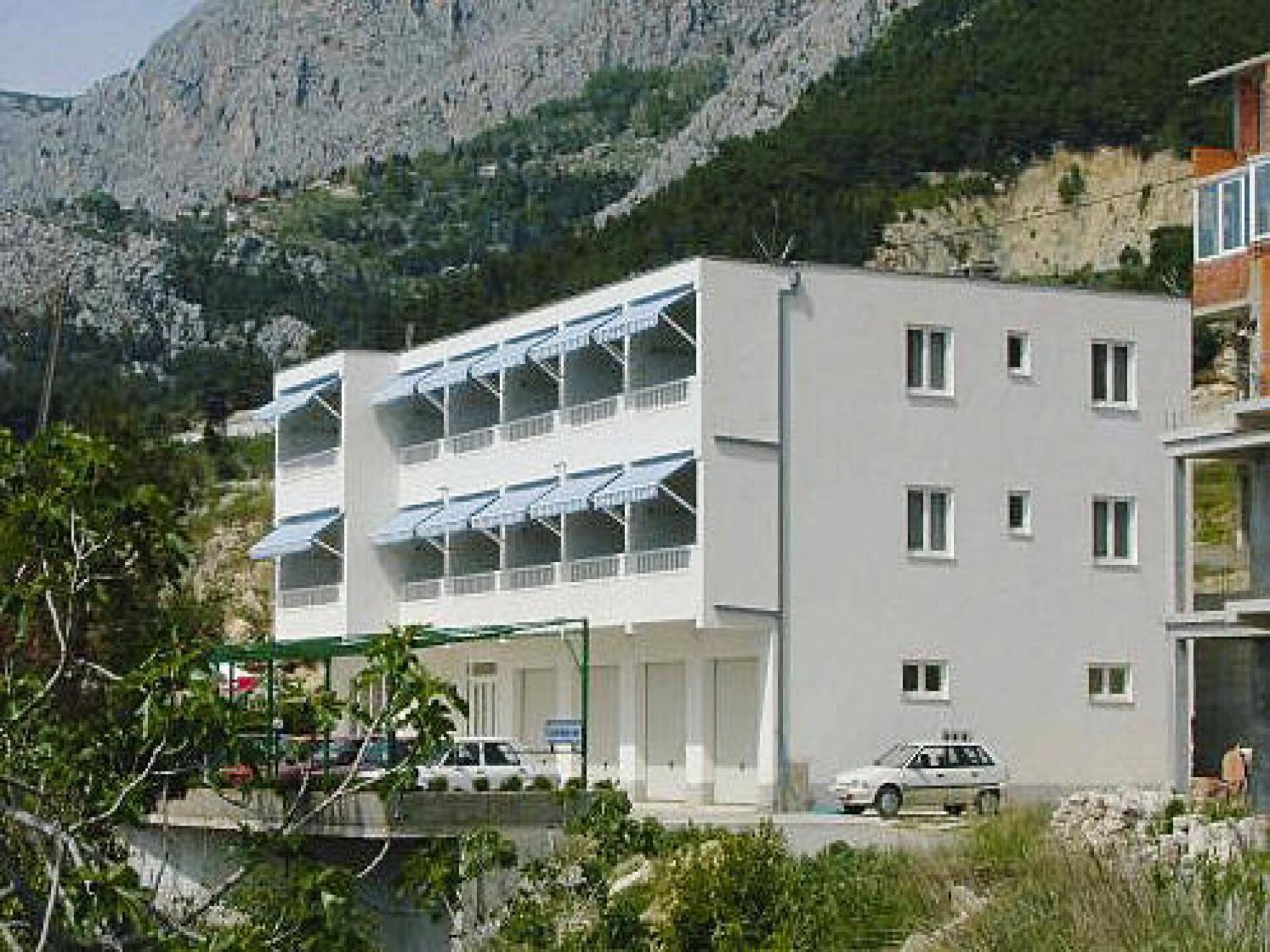 Knus appartement op vakantiepark nabij zee in Omis voor 3 personen - foto 1