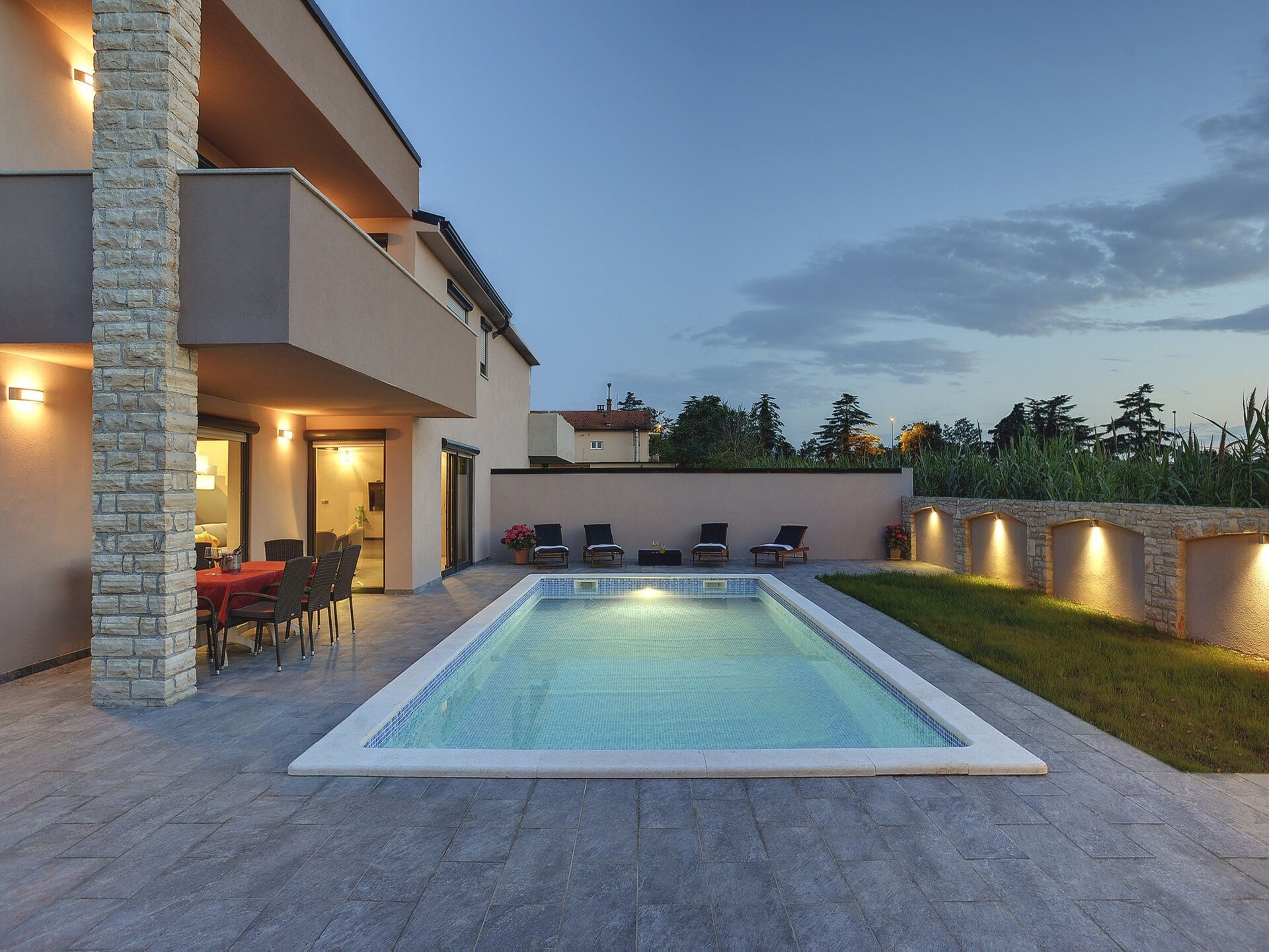 Villa Nika in Valbandon: privézwembad, 4 slaapkamers, vlakbij zee - foto 12
