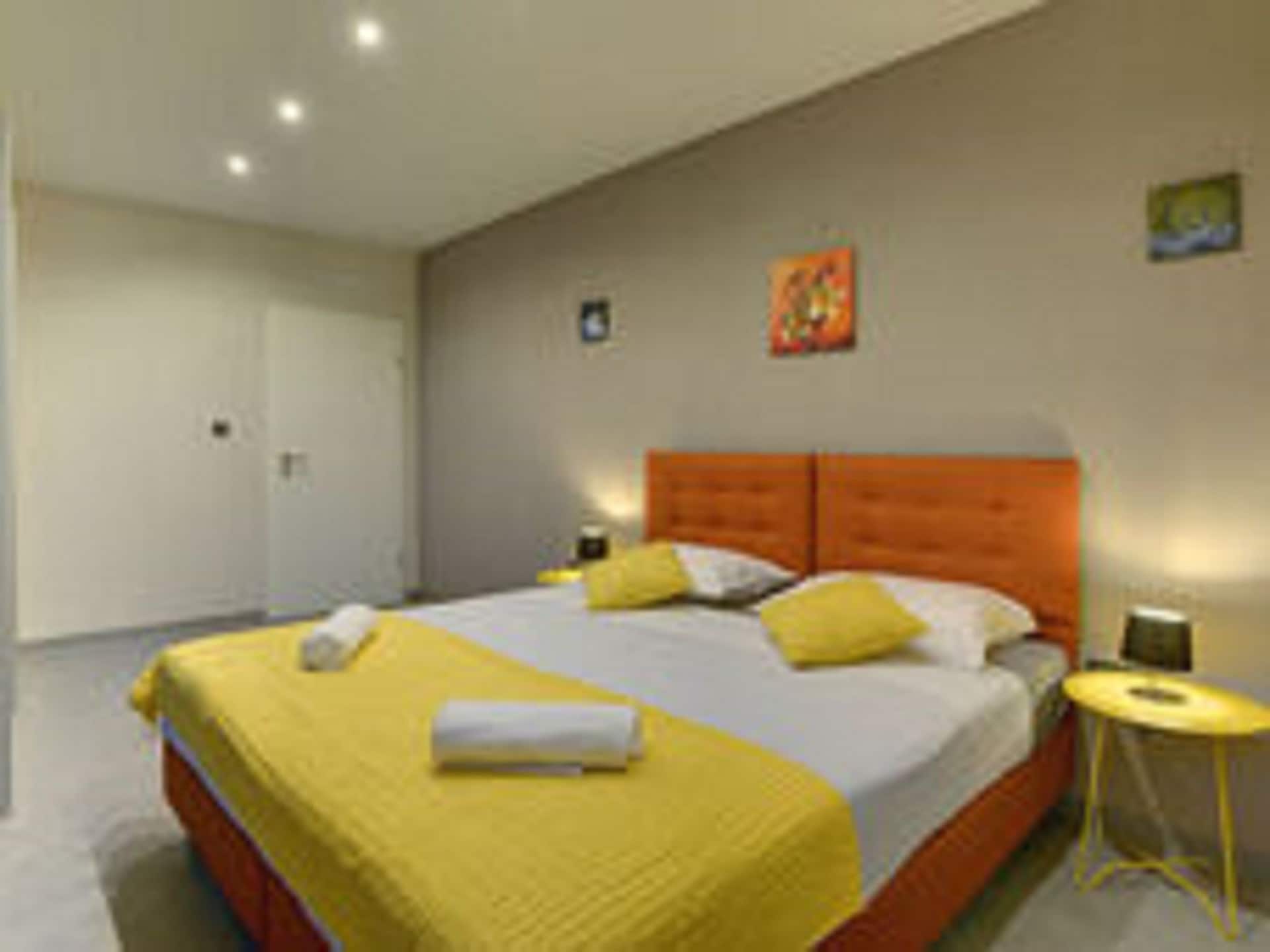 Villa Nika in Valbandon: privézwembad, 4 slaapkamers, vlakbij zee - foto 23