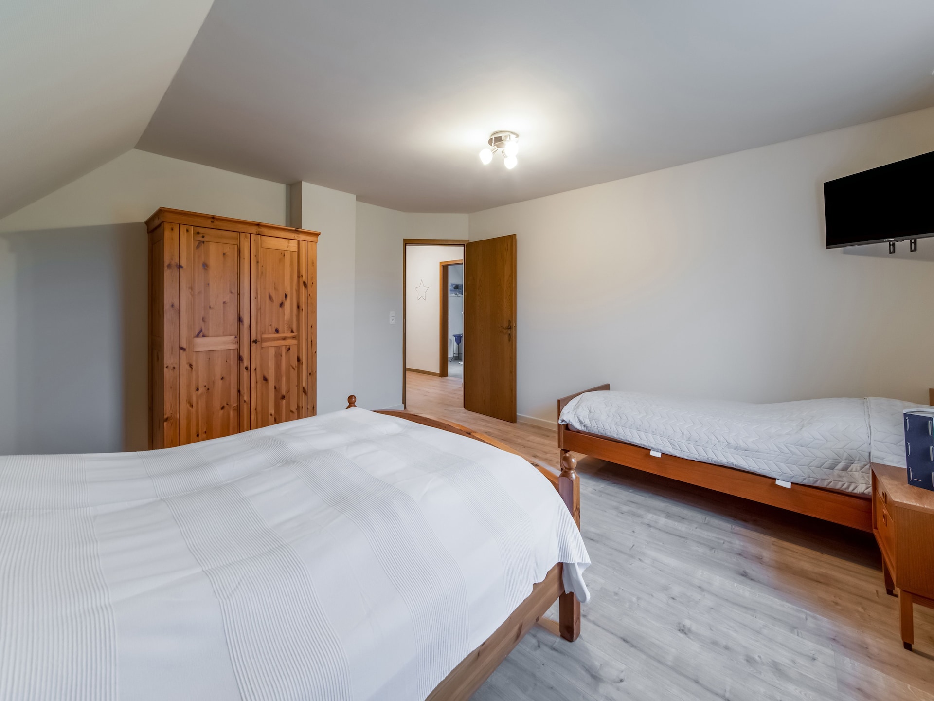8-persoons wellnessvakantiehuis met sauna in Büllingen - foto 24