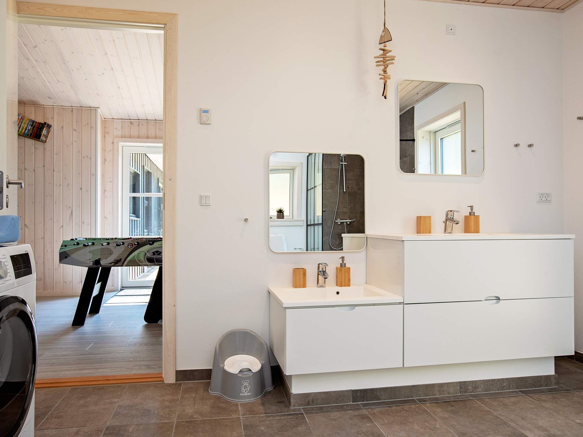 Op 600 m van zee: Modern vakantiehuis in Væggerløse met whirlpool - foto 35