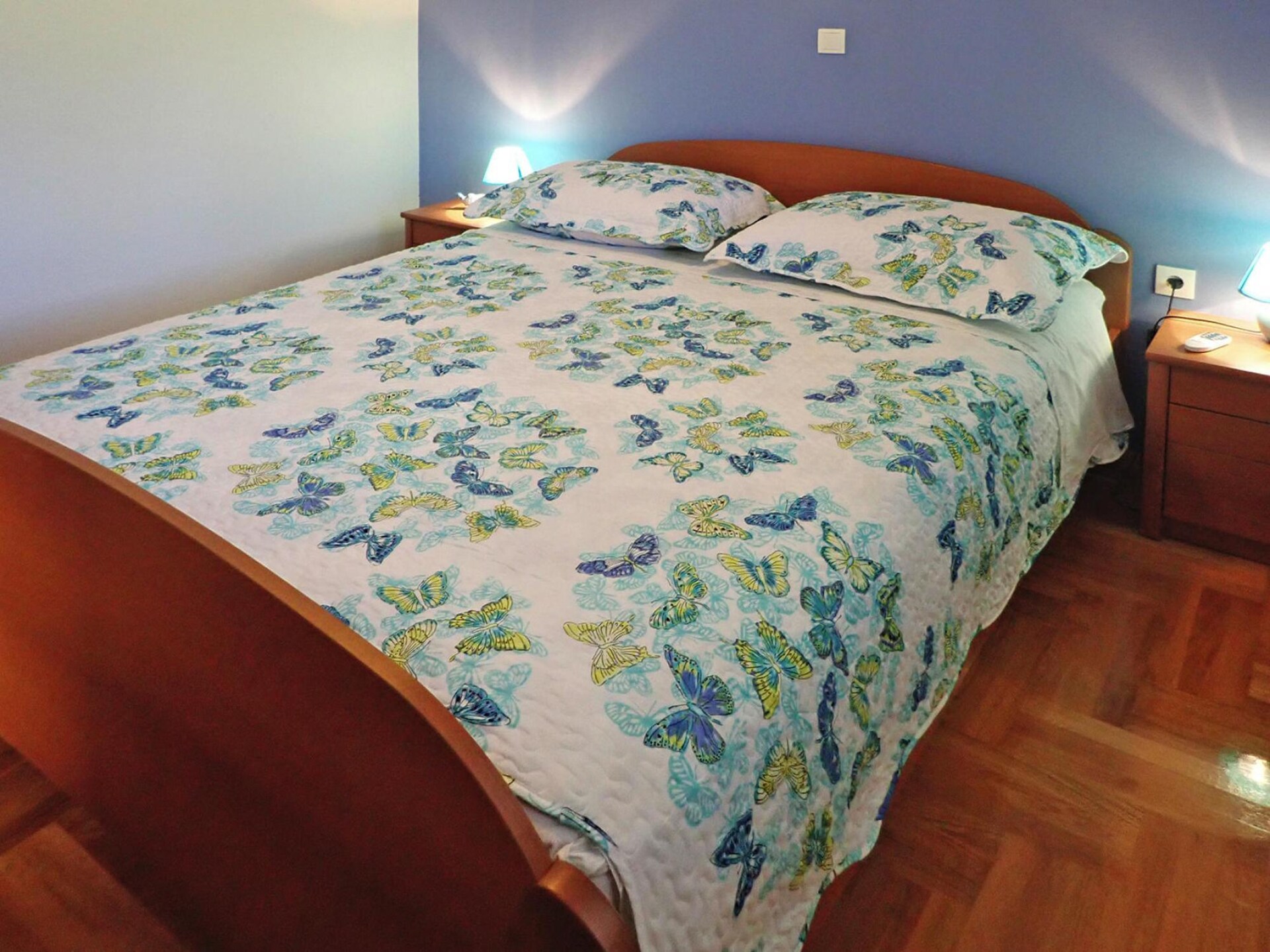 Ruim appartement in Jasenice: op 900 m van het centrum - foto 7