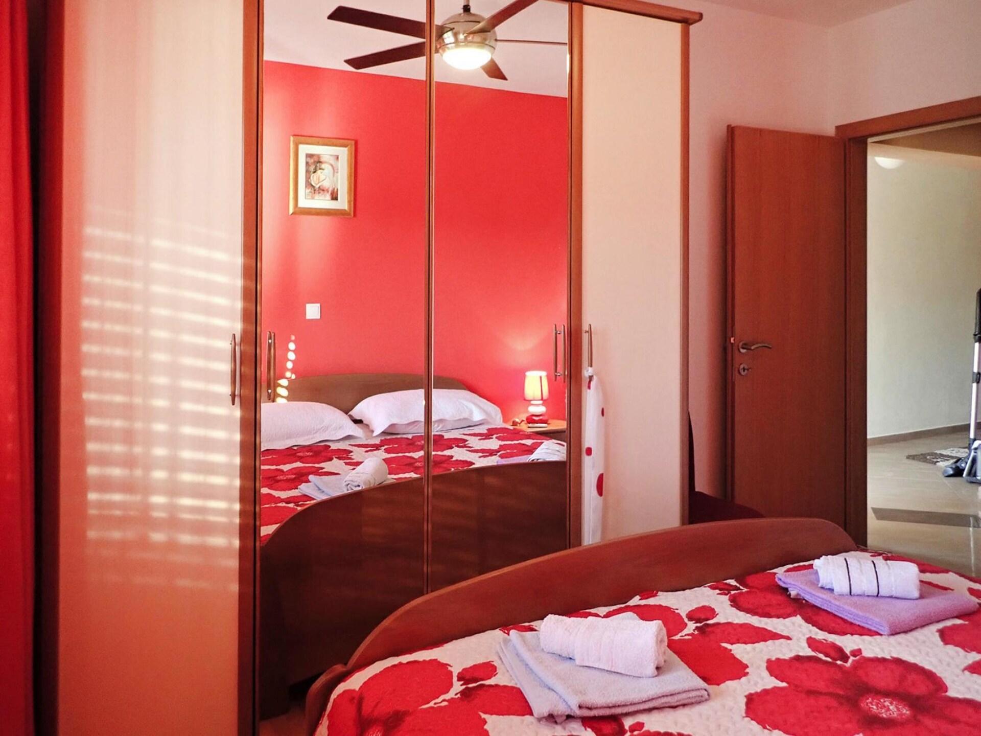 Ruim appartement in Jasenice: op 900 m van het centrum - foto 10