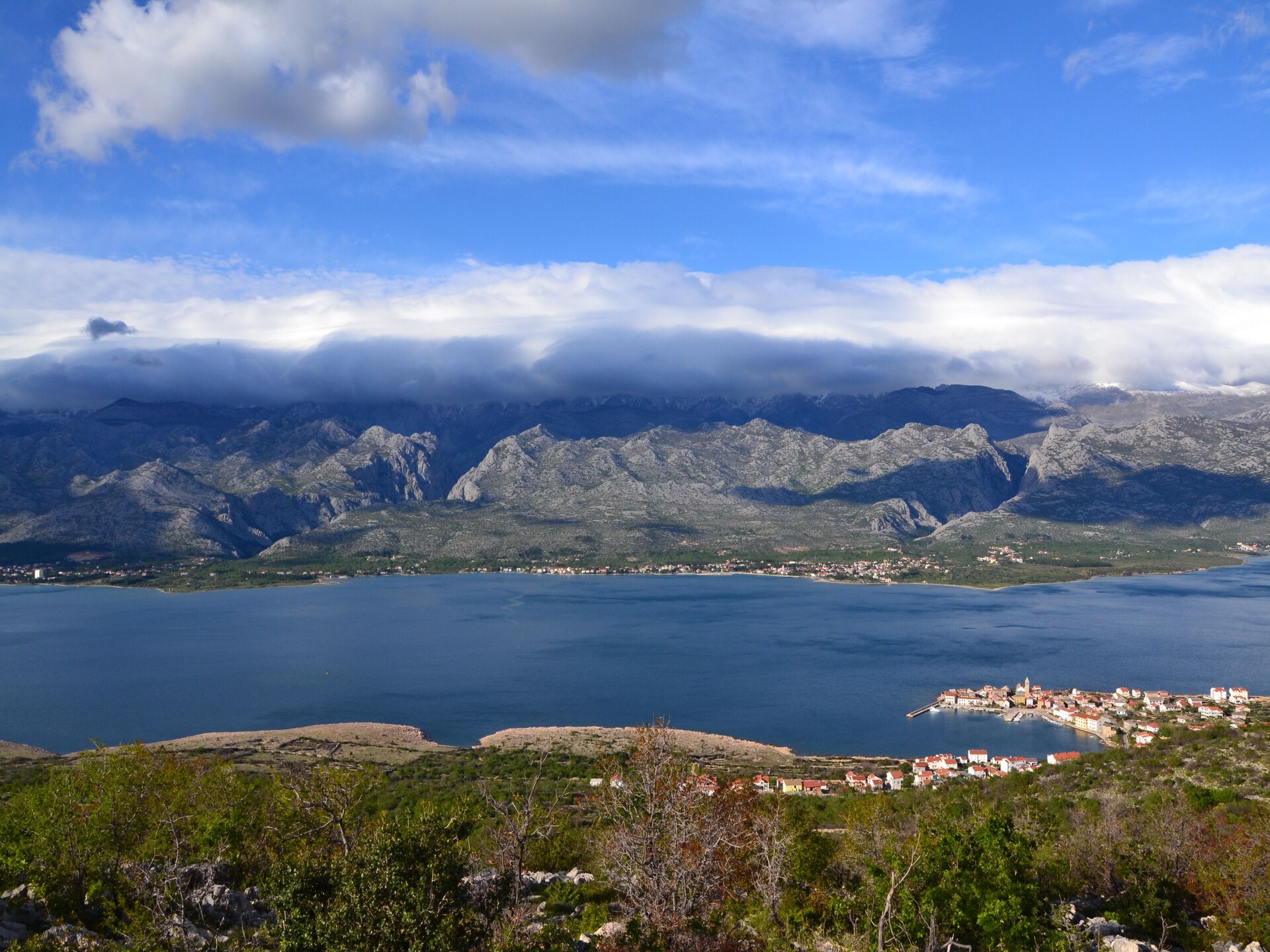 Op 300 m van zee: ruim appartement in centrum Starigrad Paklenica - foto 17